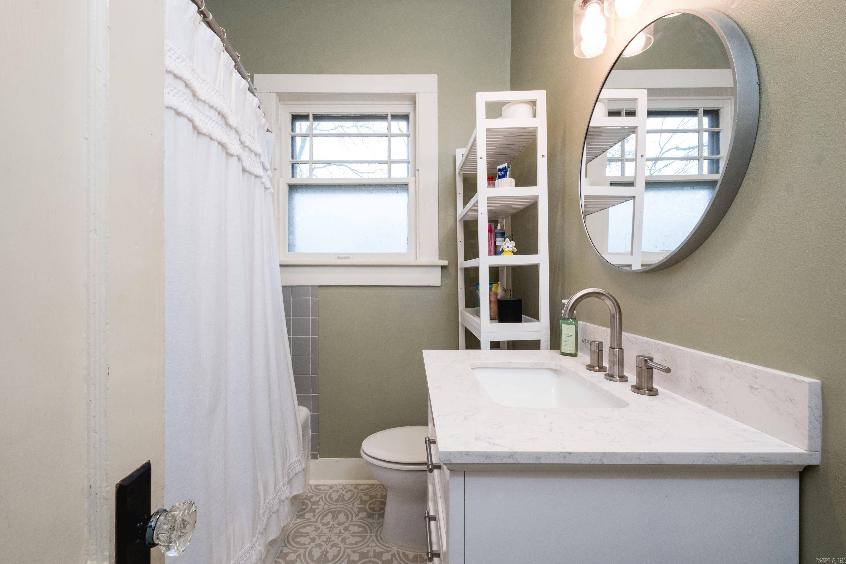 110 N Cedar  Little Rock, AR