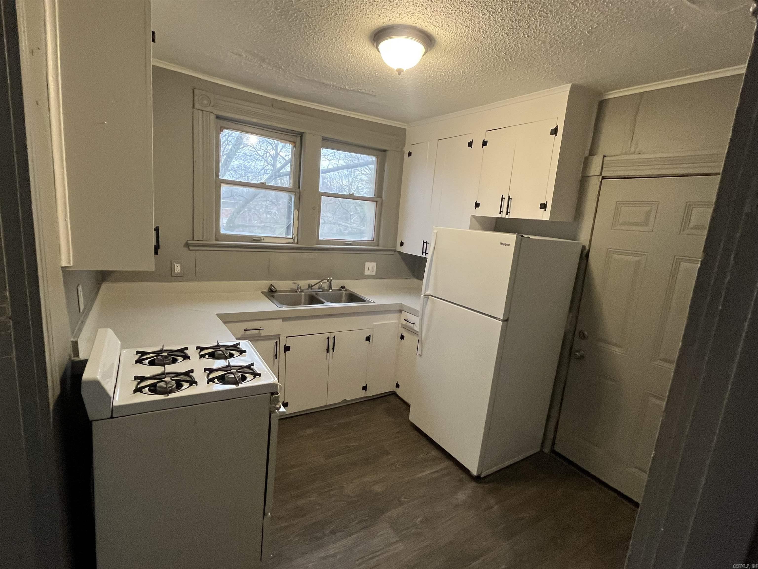 3312 W 12th St  Little Rock, AR