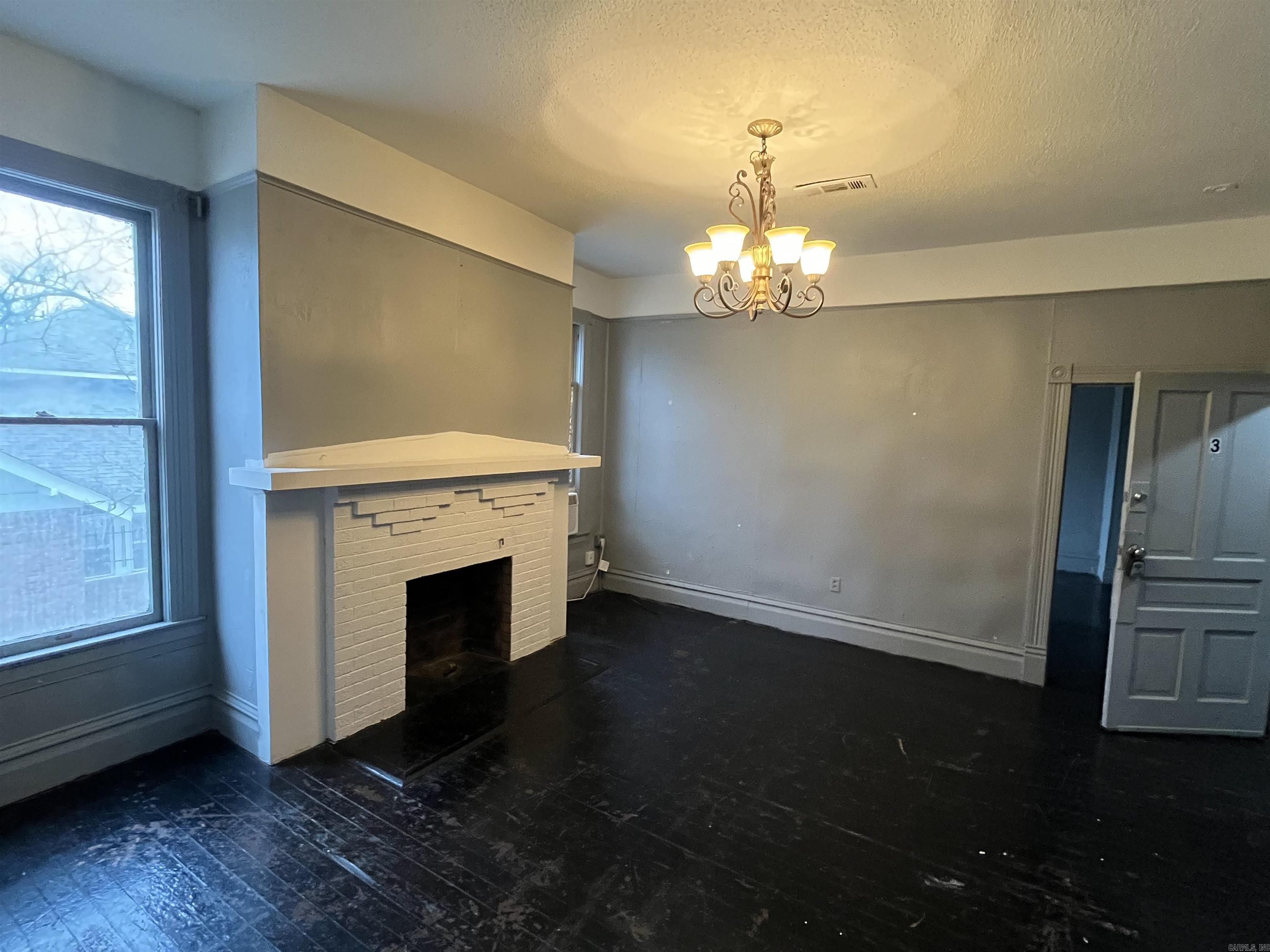 3312 W 12th St  Little Rock, AR