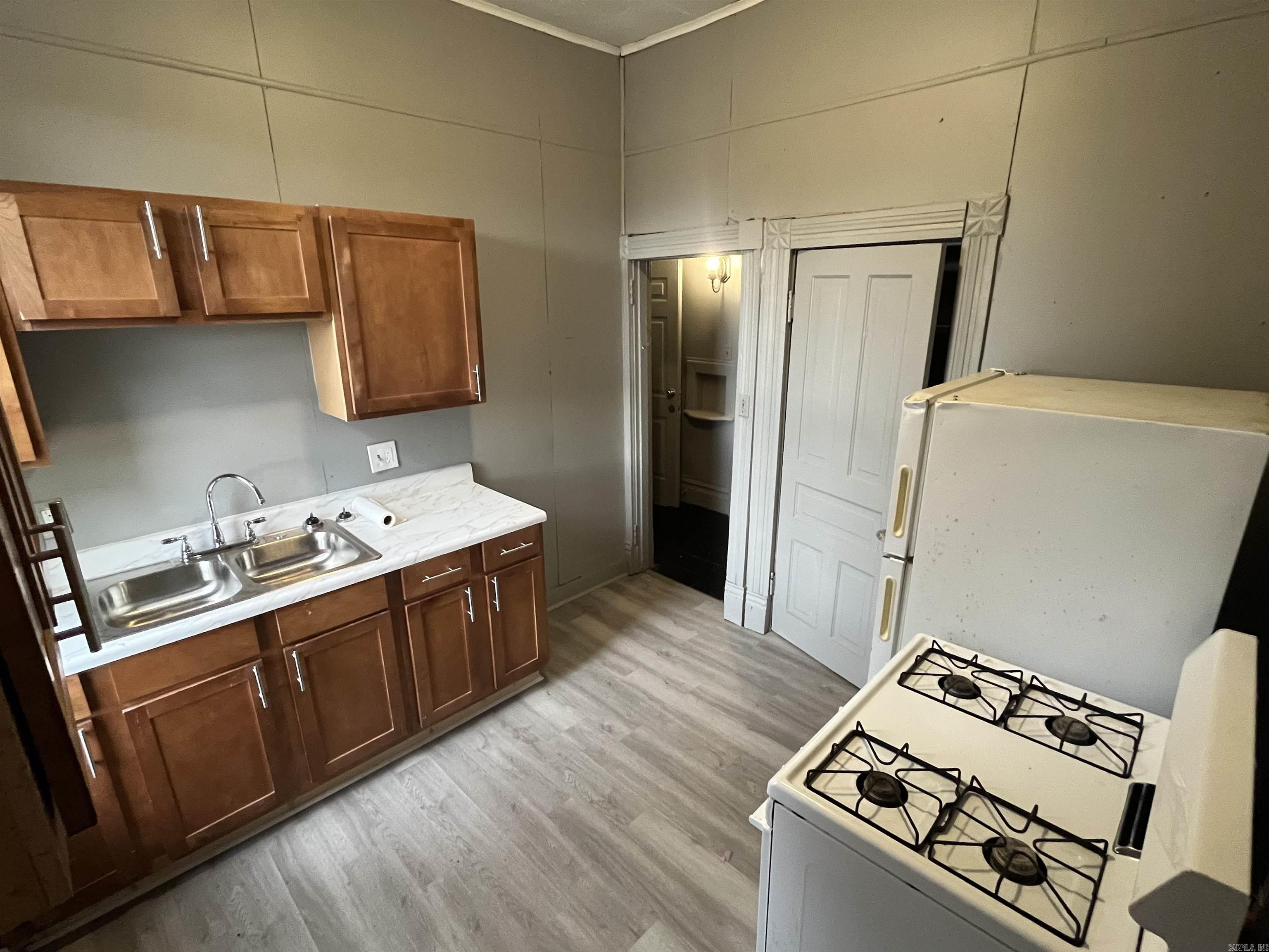 3312 W 12th St  Little Rock, AR