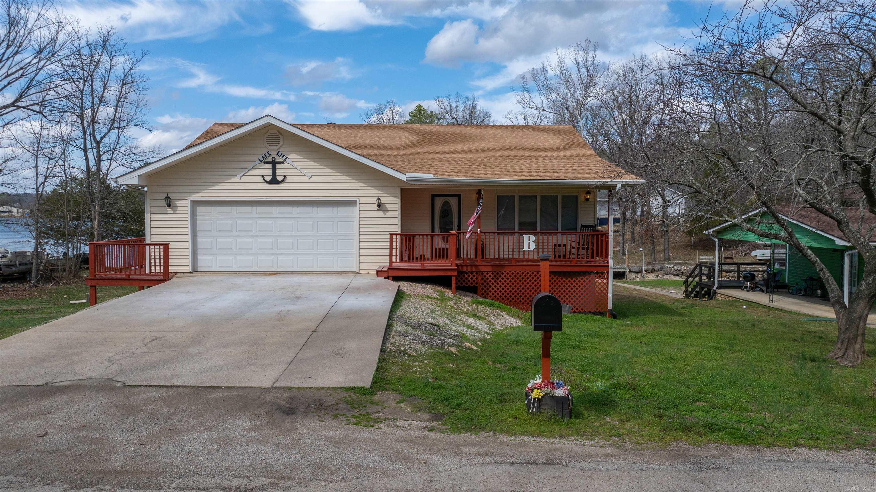 152 E Lakeshore  Cherokee Village, AR