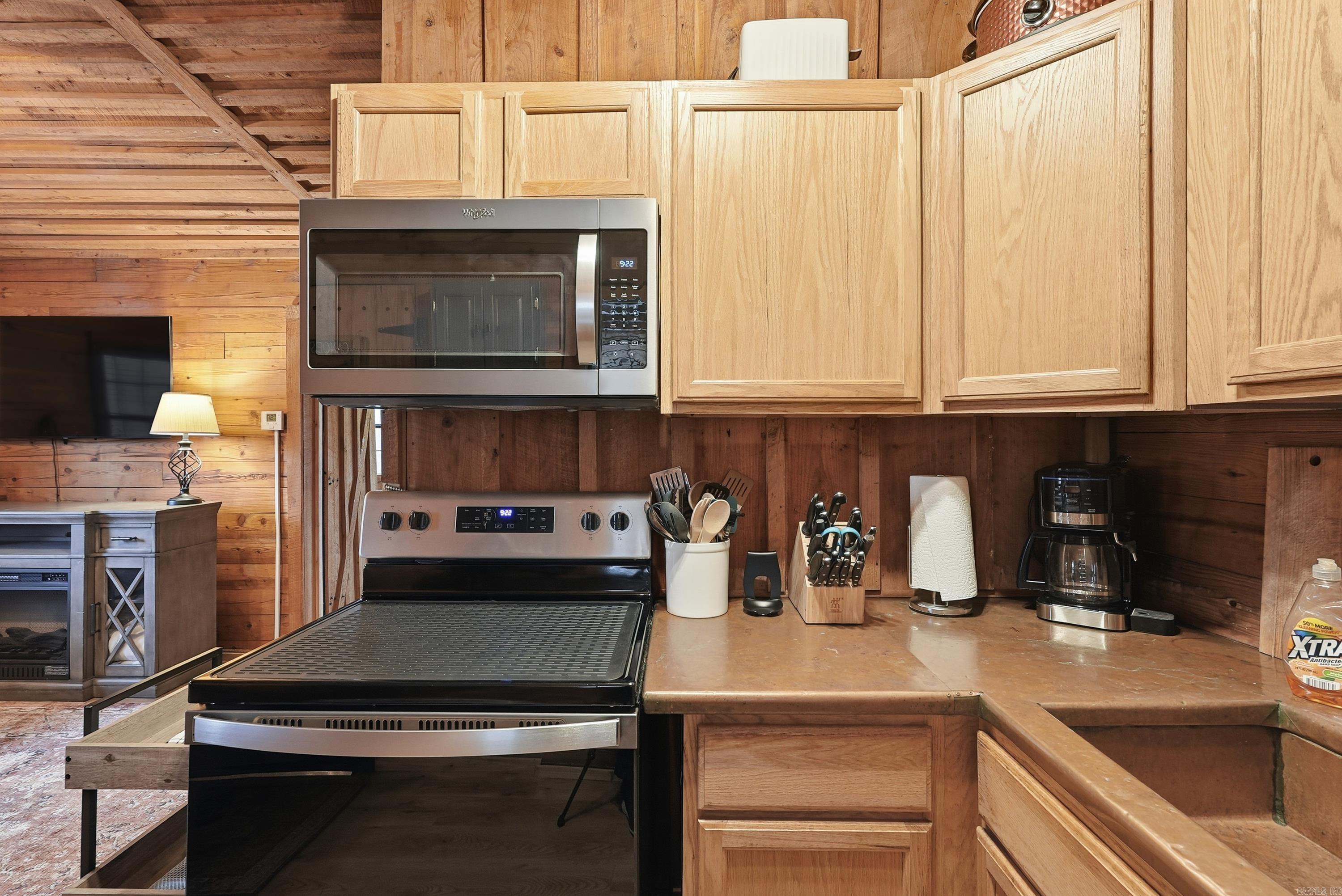 81 Lobo Cabin #10 Heber Springs, AR