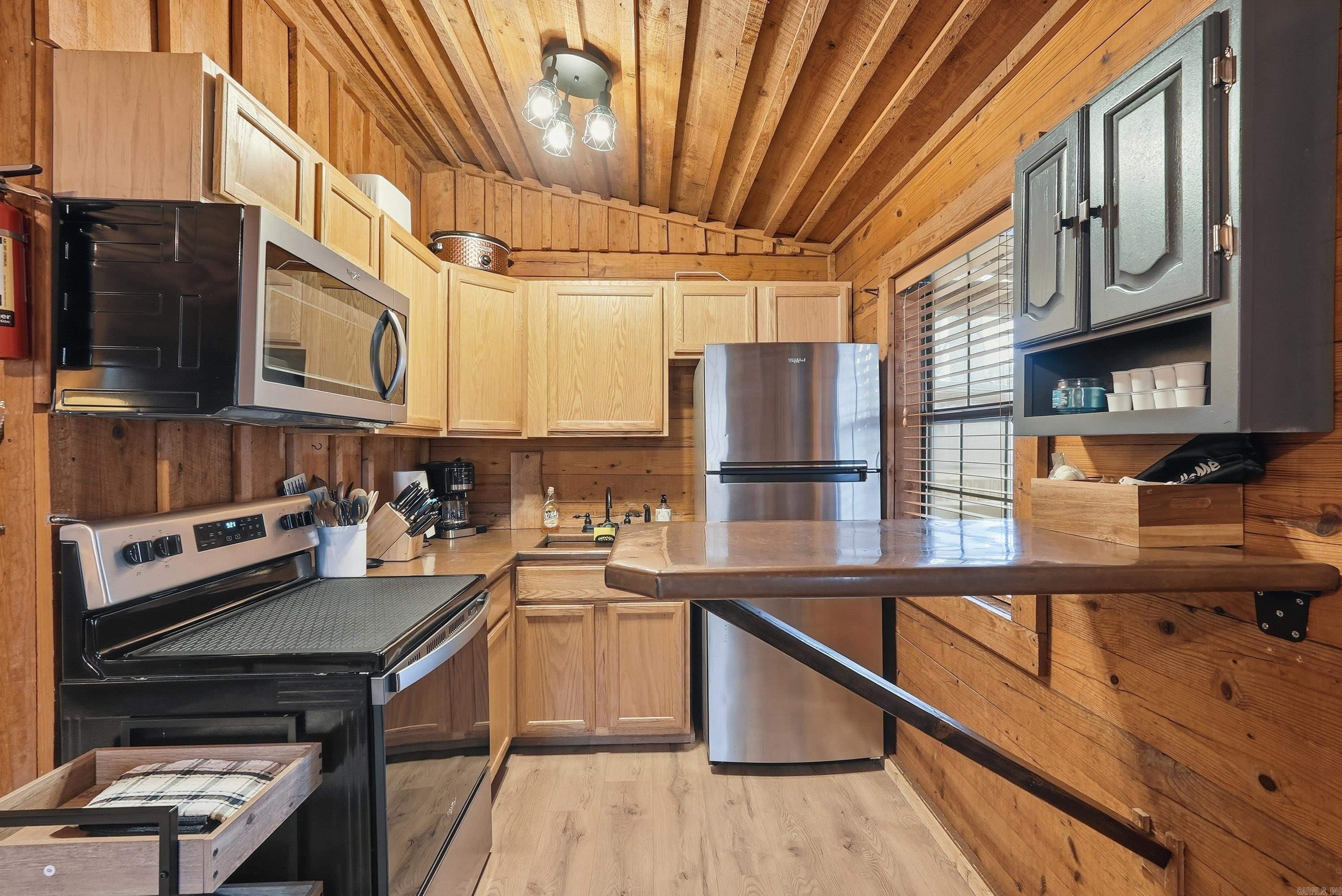 81 Lobo Cabin #10 Heber Springs, AR