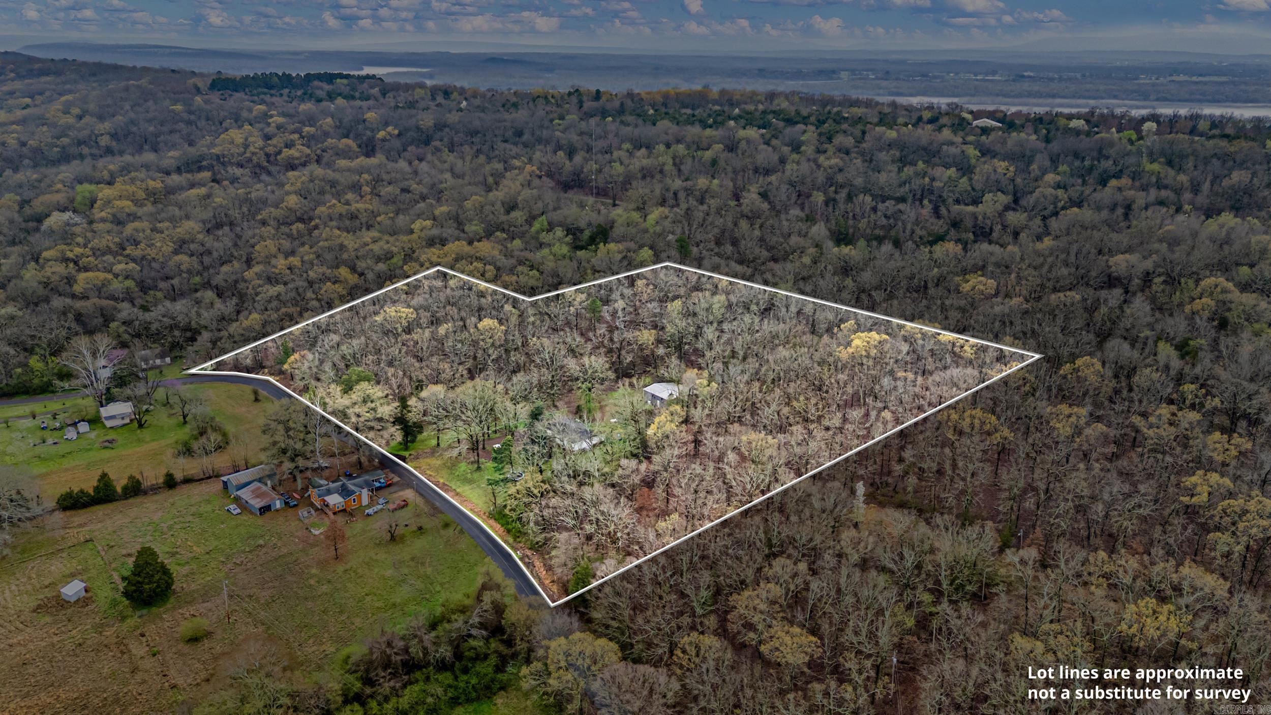 1068 County Road 2503  Hartman, AR