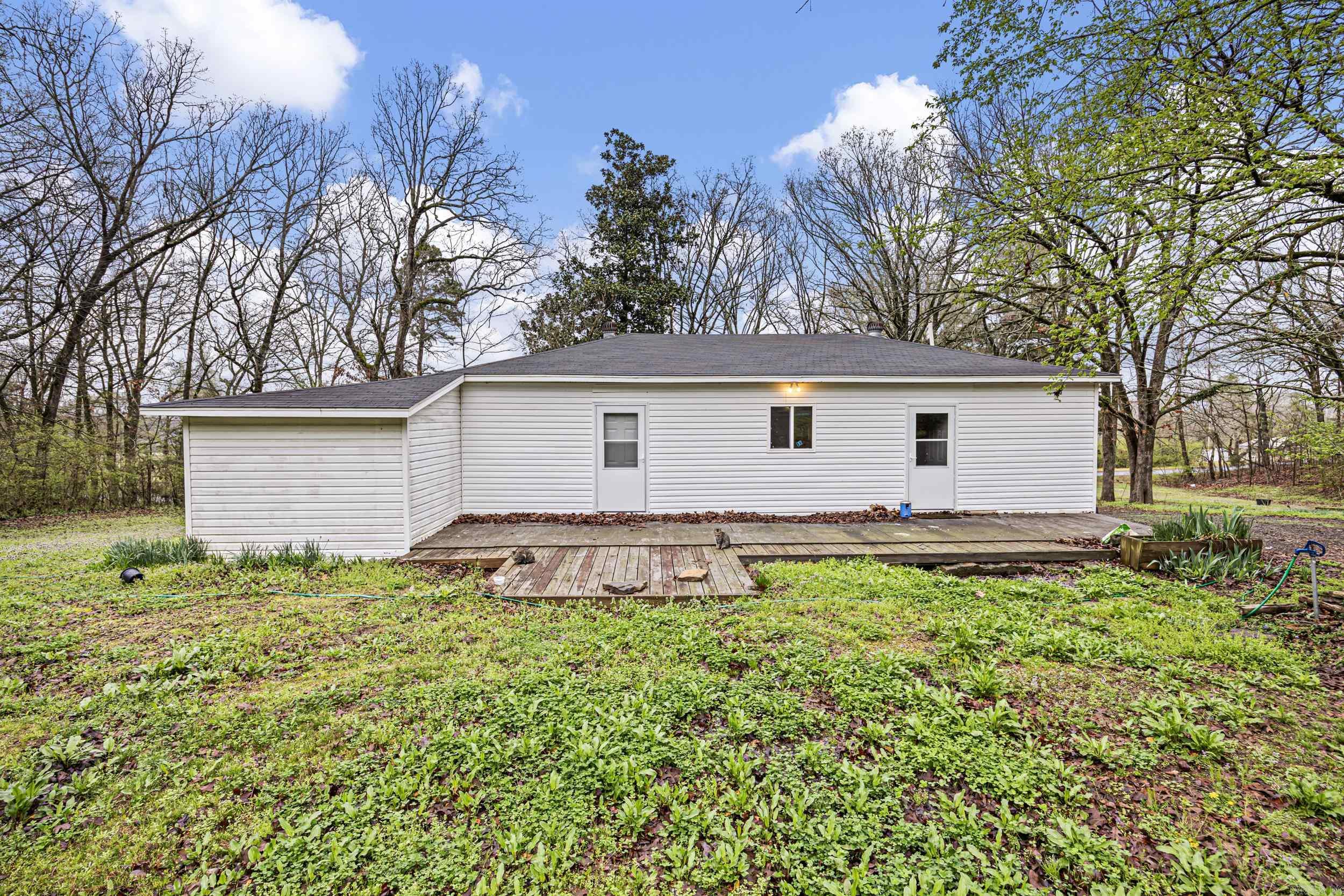 1068 County Road 2503  Hartman, AR