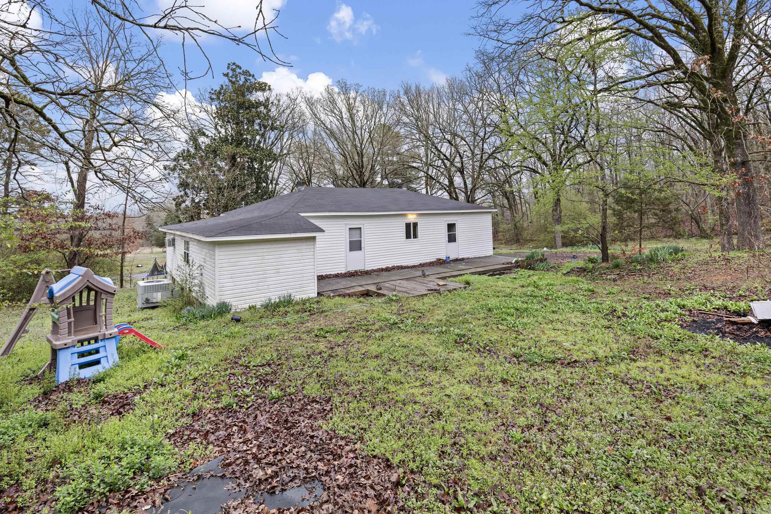 1068 County Road 2503  Hartman, AR