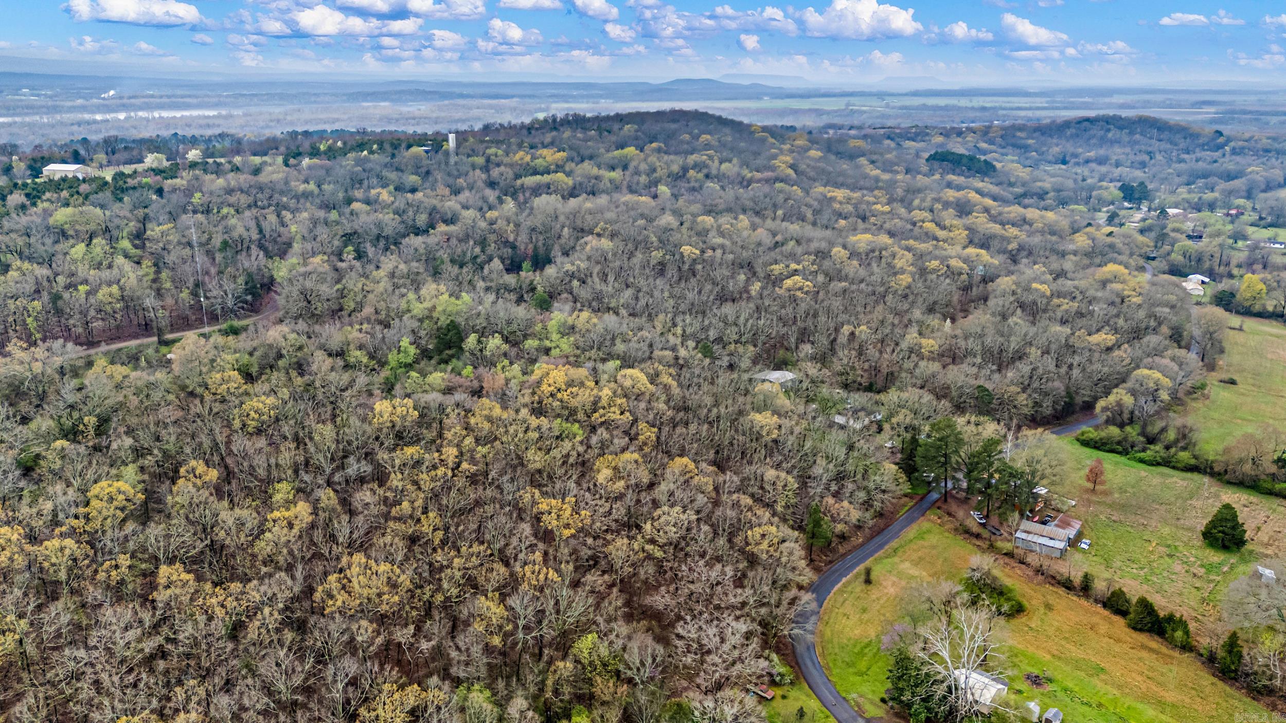 1068 County Road 2503  Hartman, AR