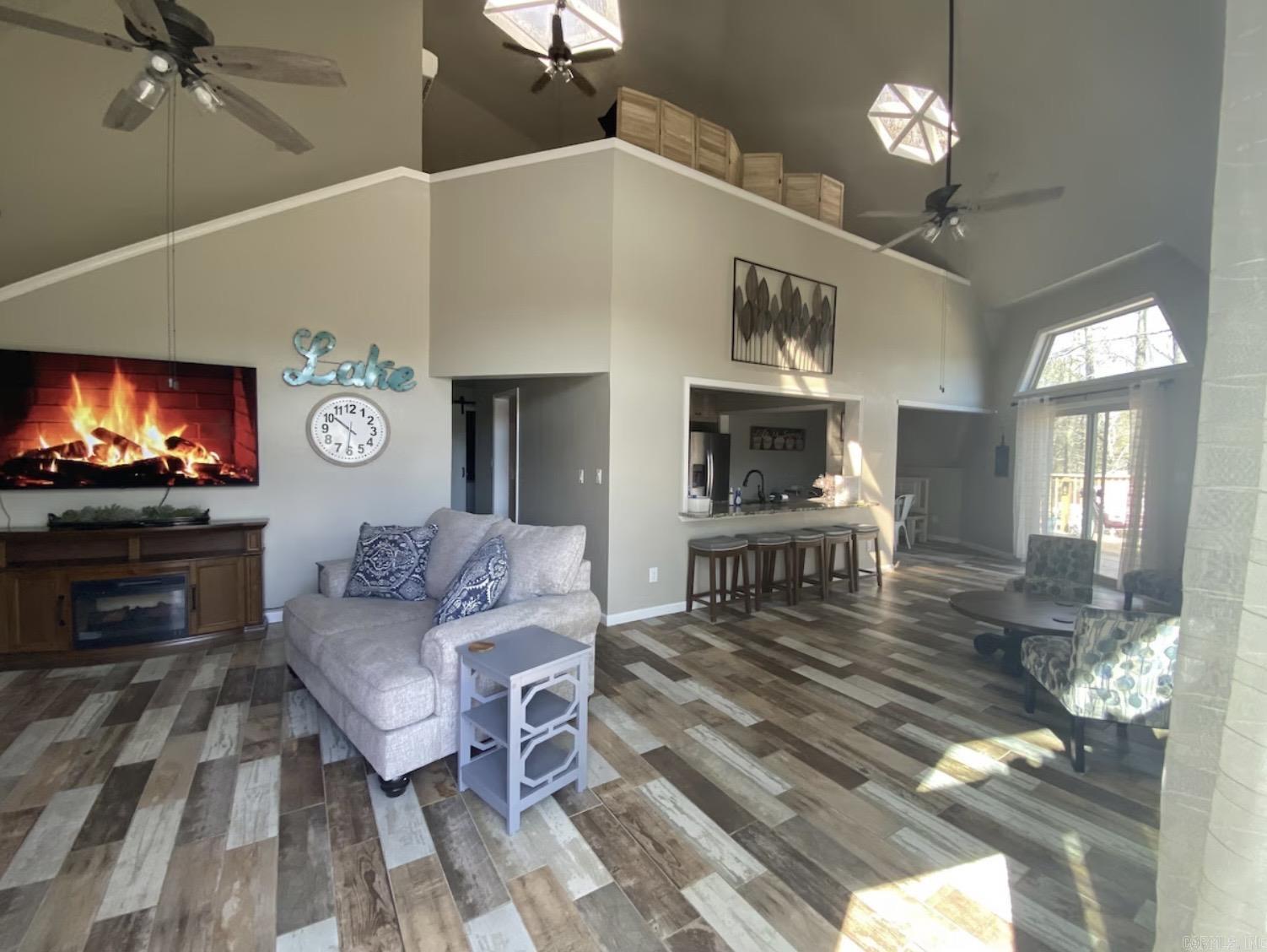 125 Mesa  Hot Springs, AR