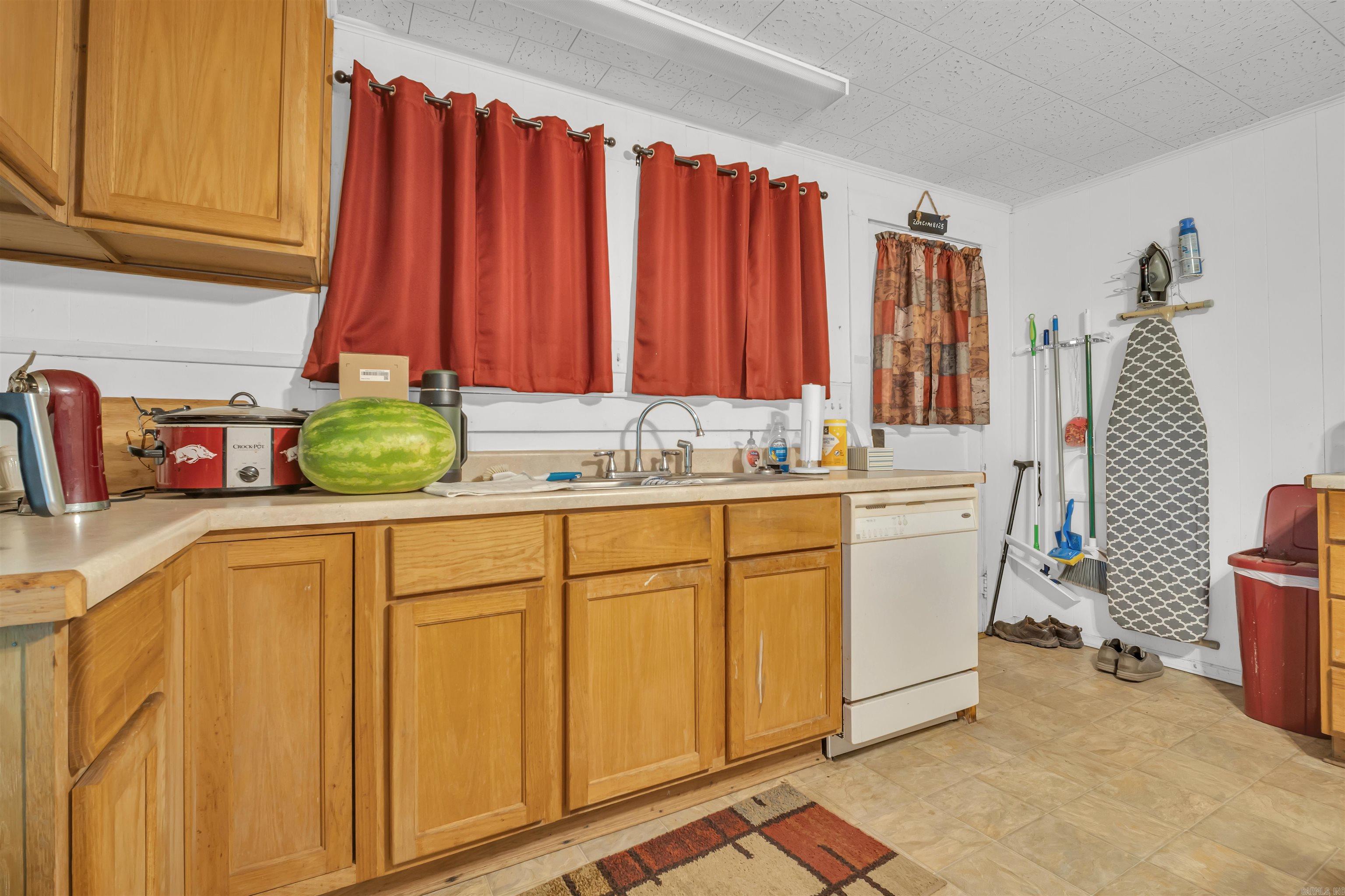 1224 SR 363  Pottsville, AR