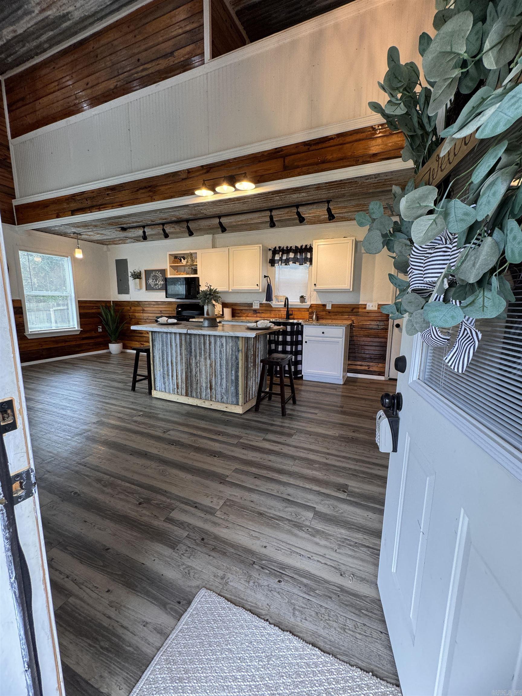 710 W Main  Fouke, AR