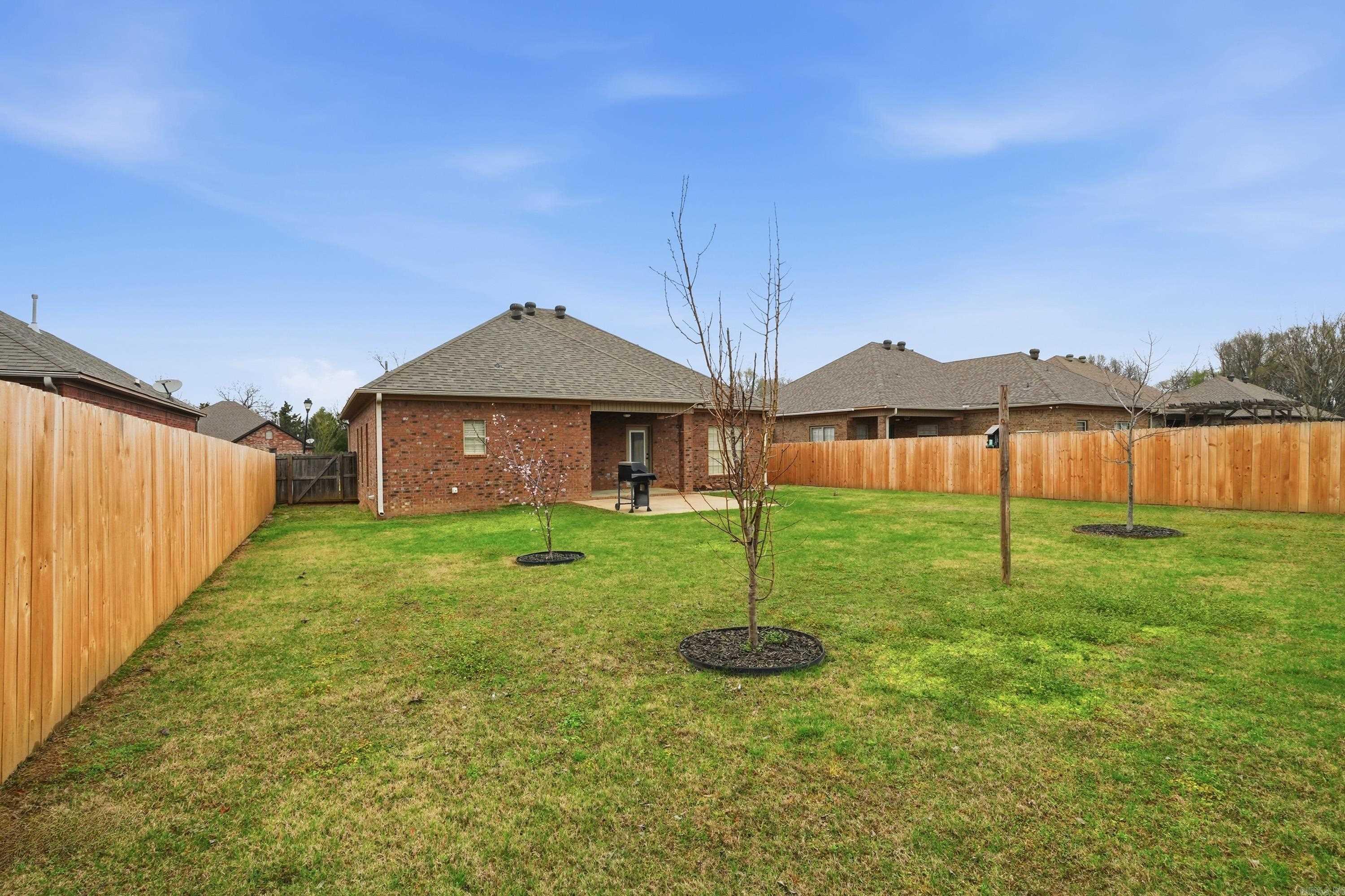 26 Oak Tree  Conway, AR