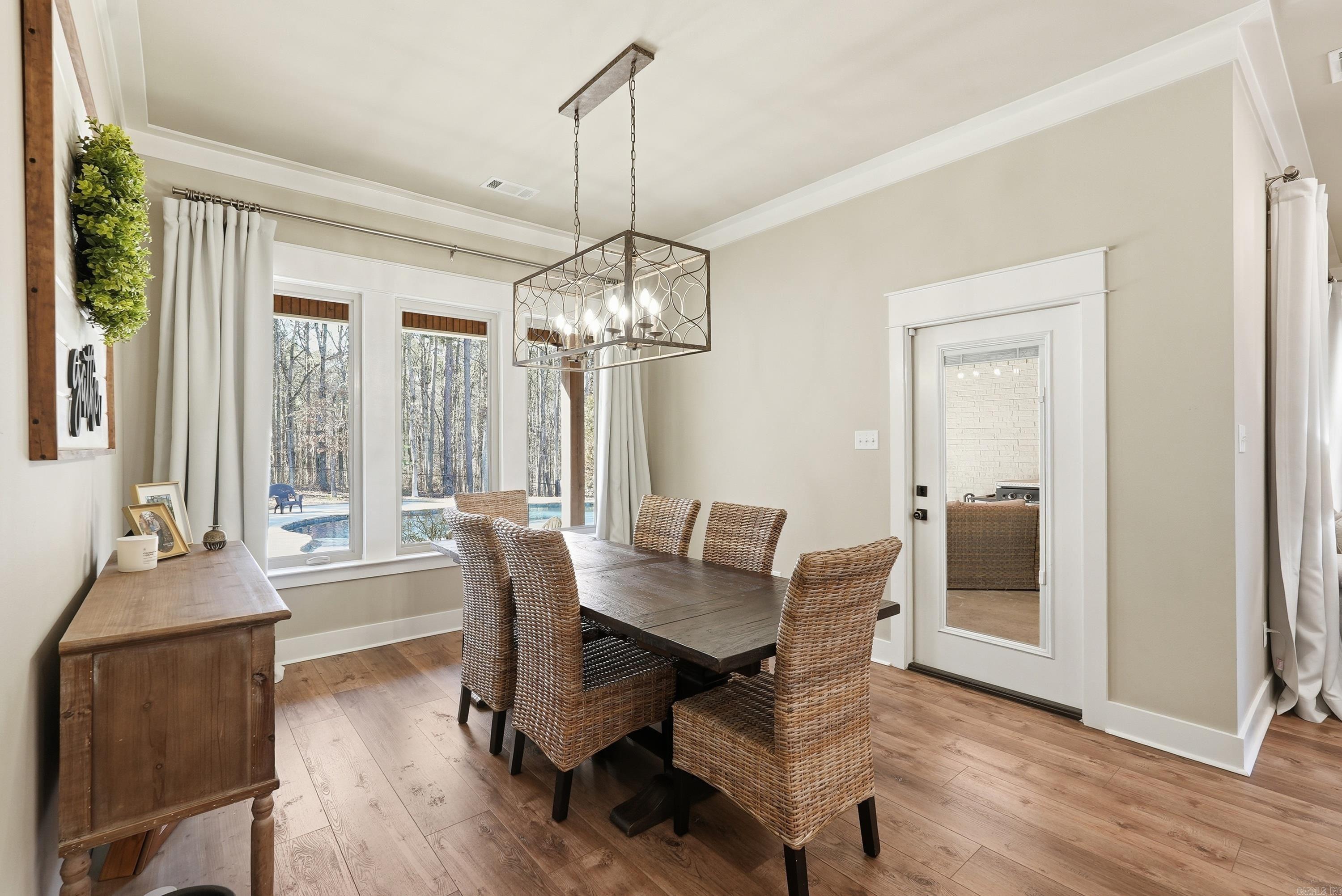 5048 Westridge Cir  Benton, AR