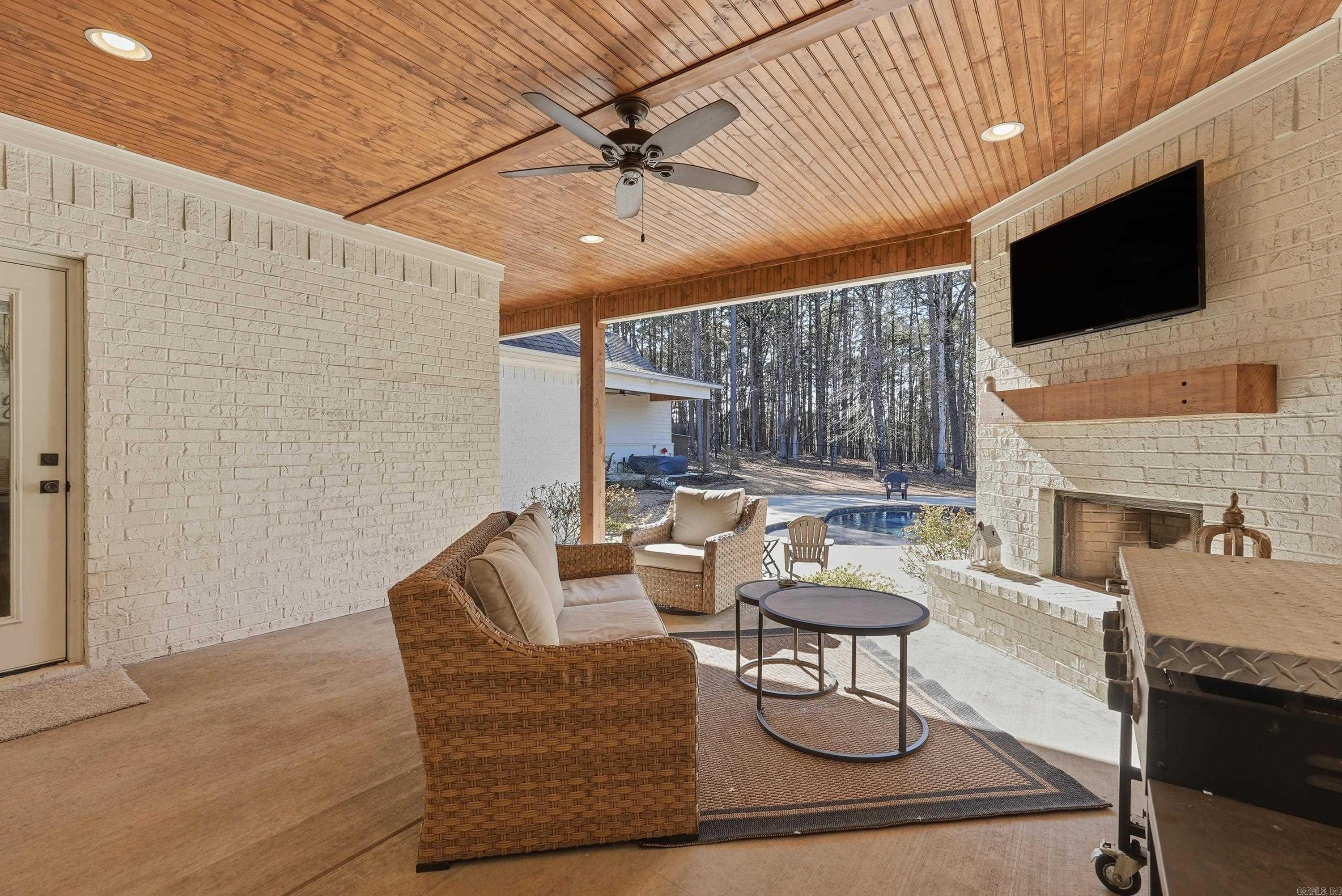 5048 Westridge Cir  Benton, AR