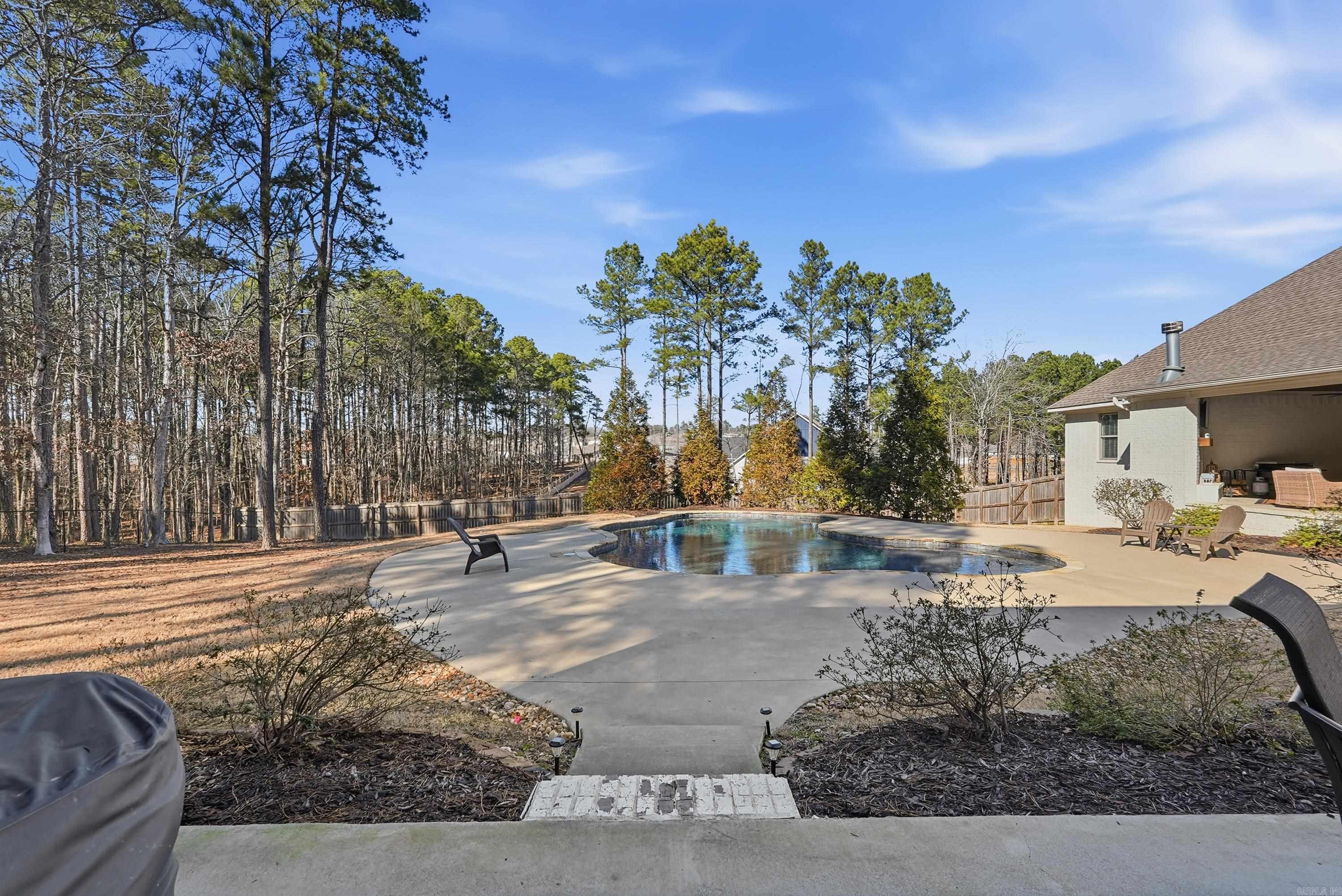 5048 Westridge Cir  Benton, AR