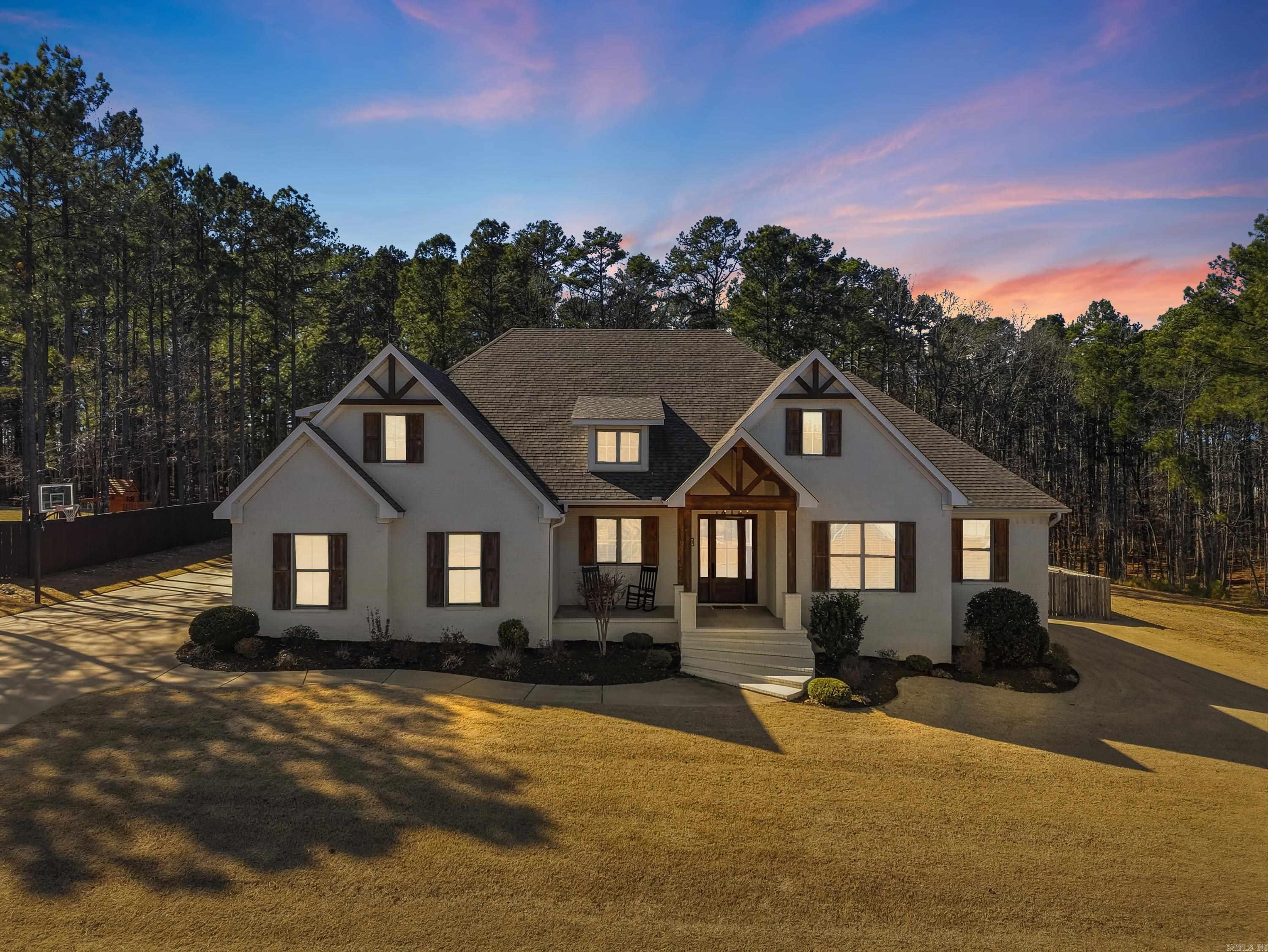 5048 Westridge Cir  Benton, AR