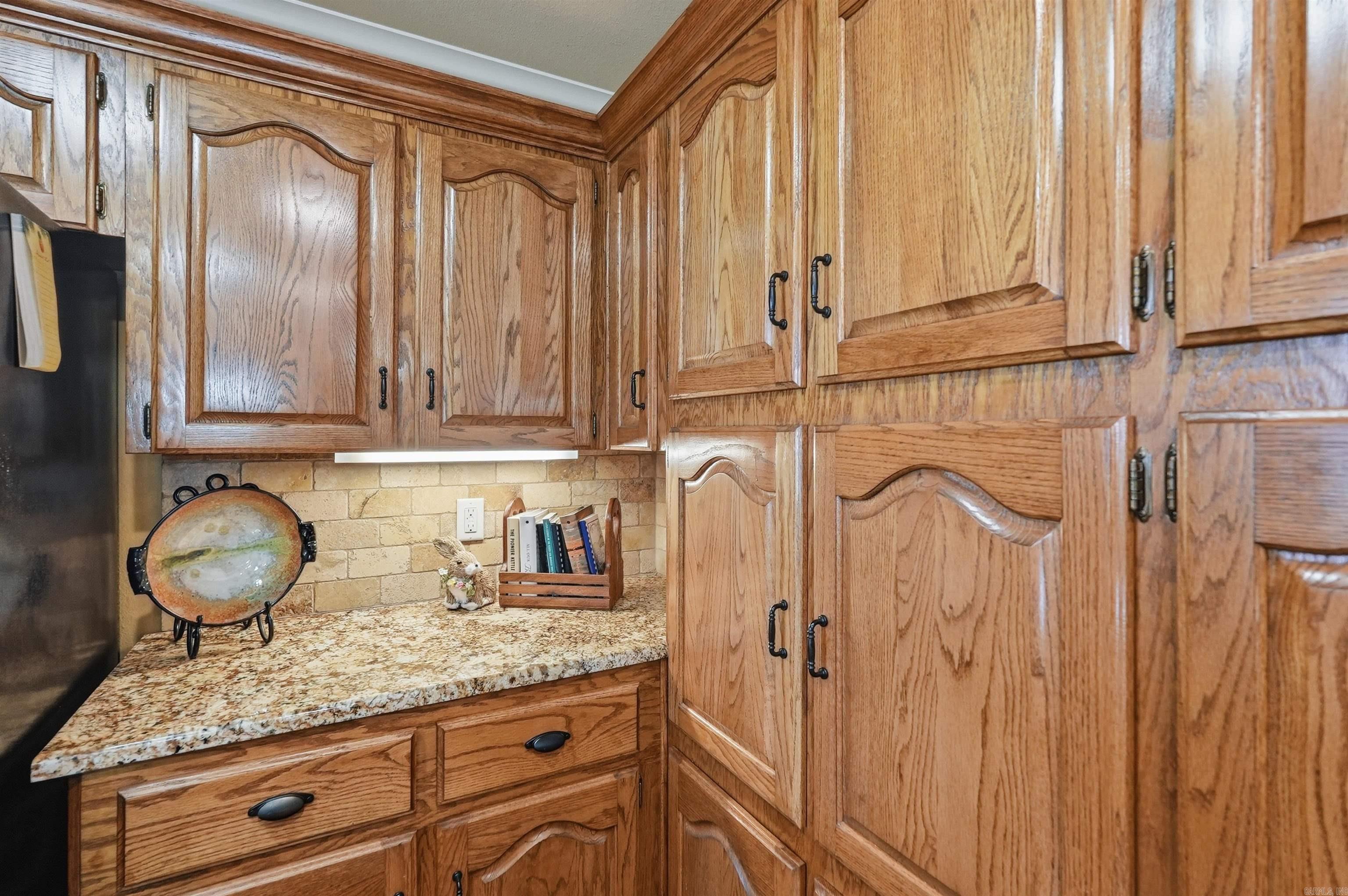 17 N Church  Vilonia, AR