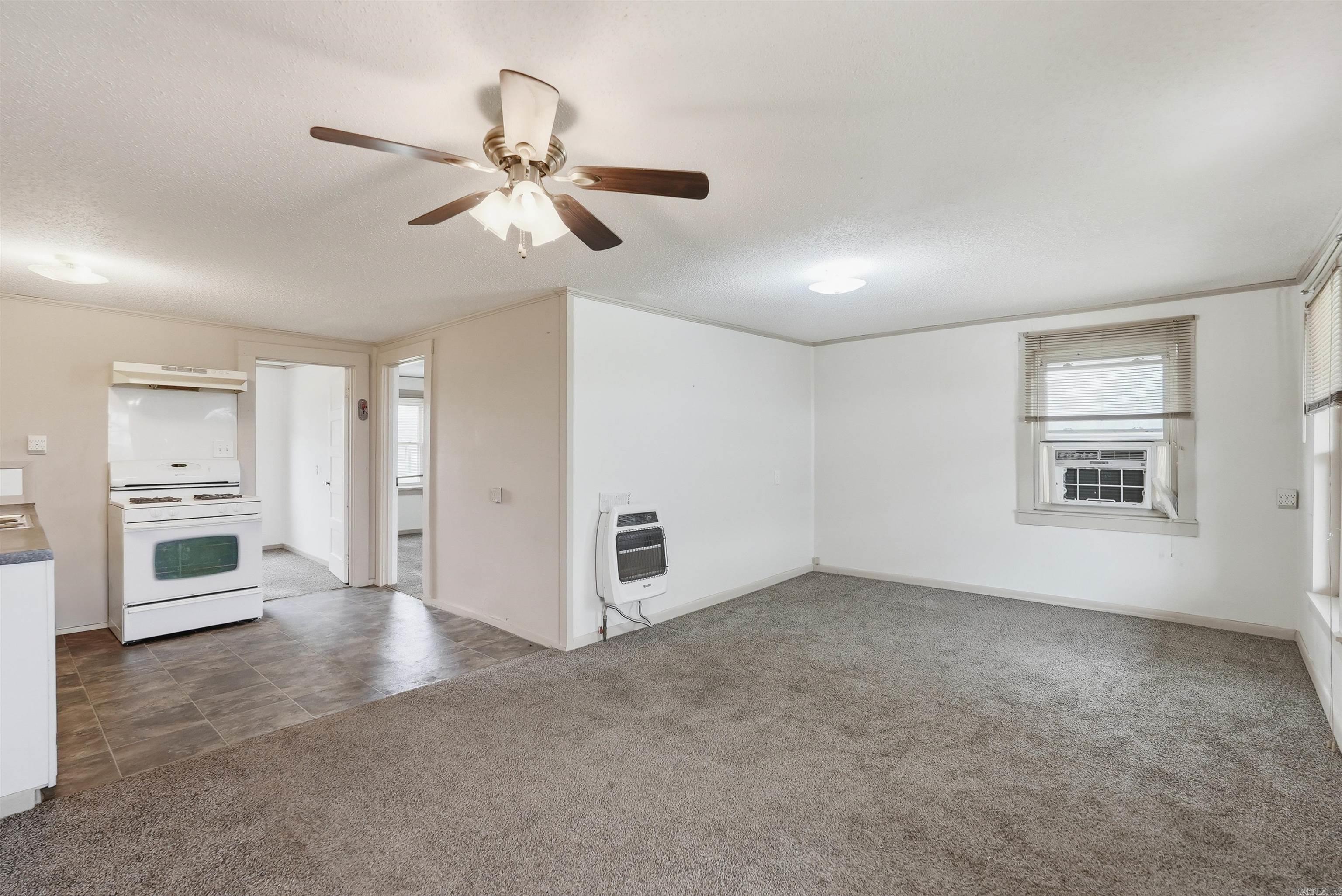 17 N Church  Vilonia, AR