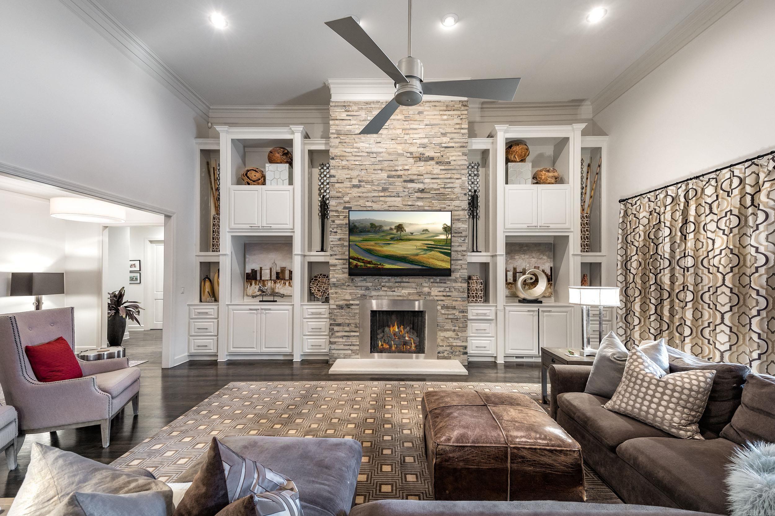 14 Sologne  Little Rock, AR