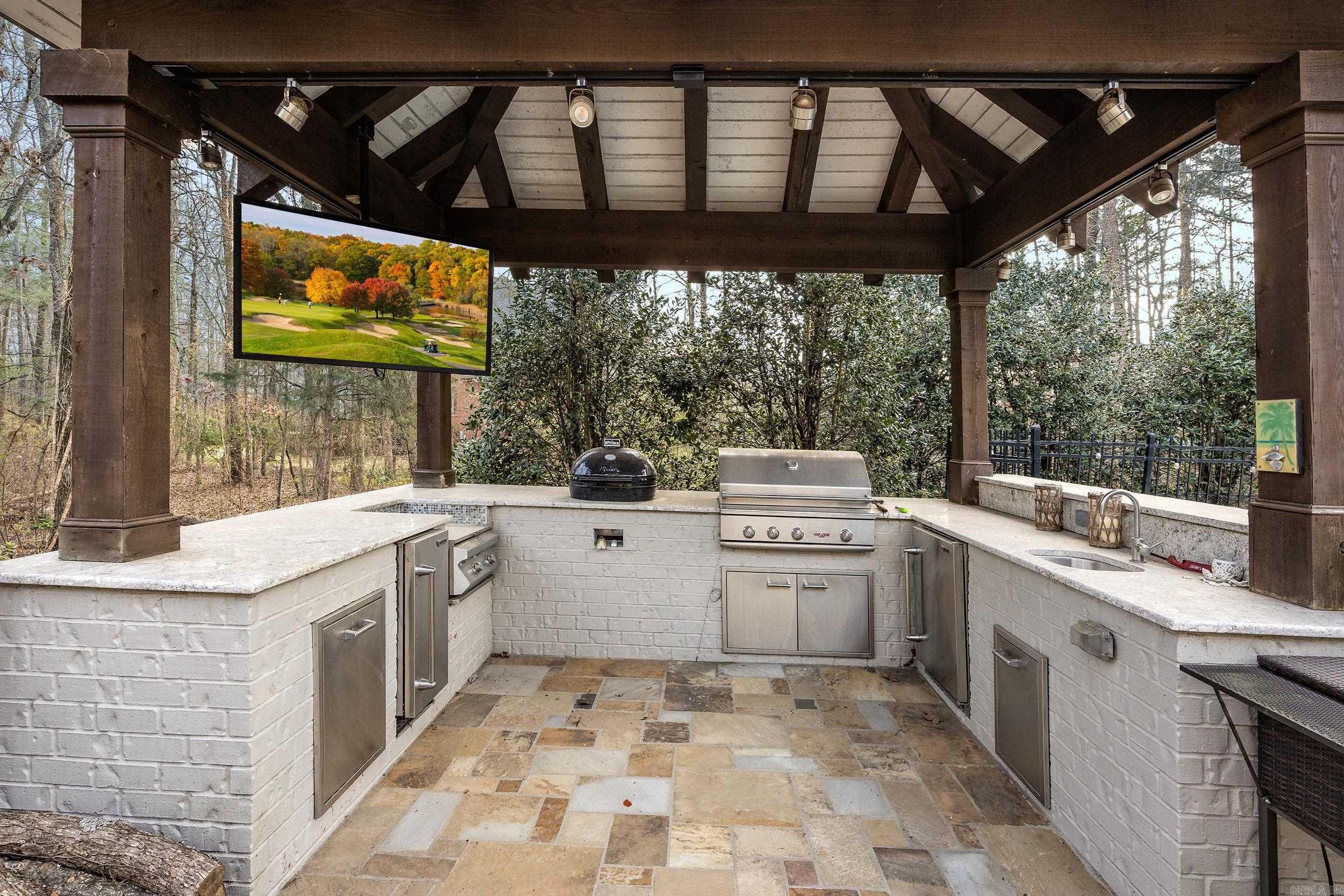 14 Sologne  Little Rock, AR