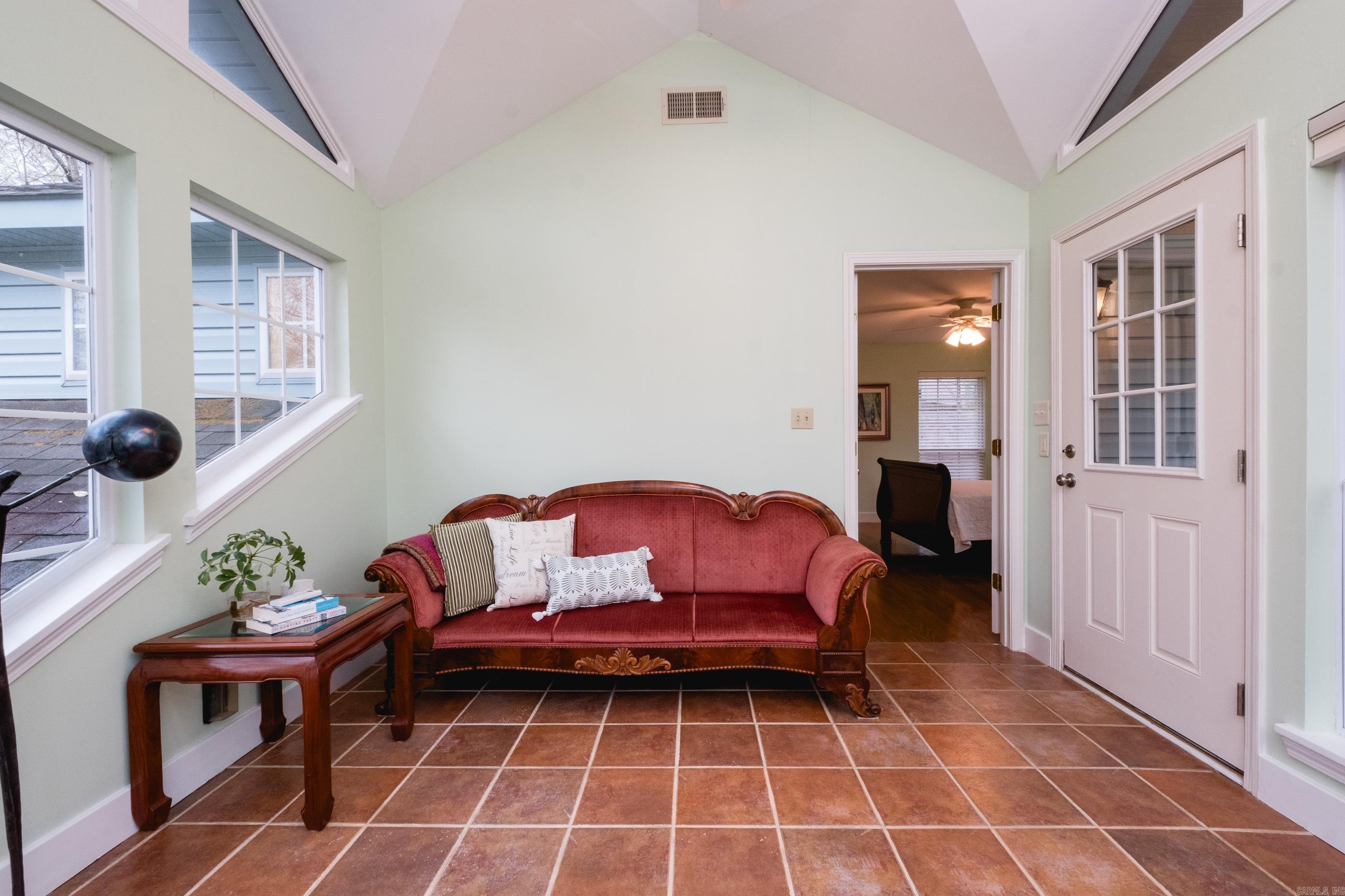 4415 N Lookout  Little Rock, AR