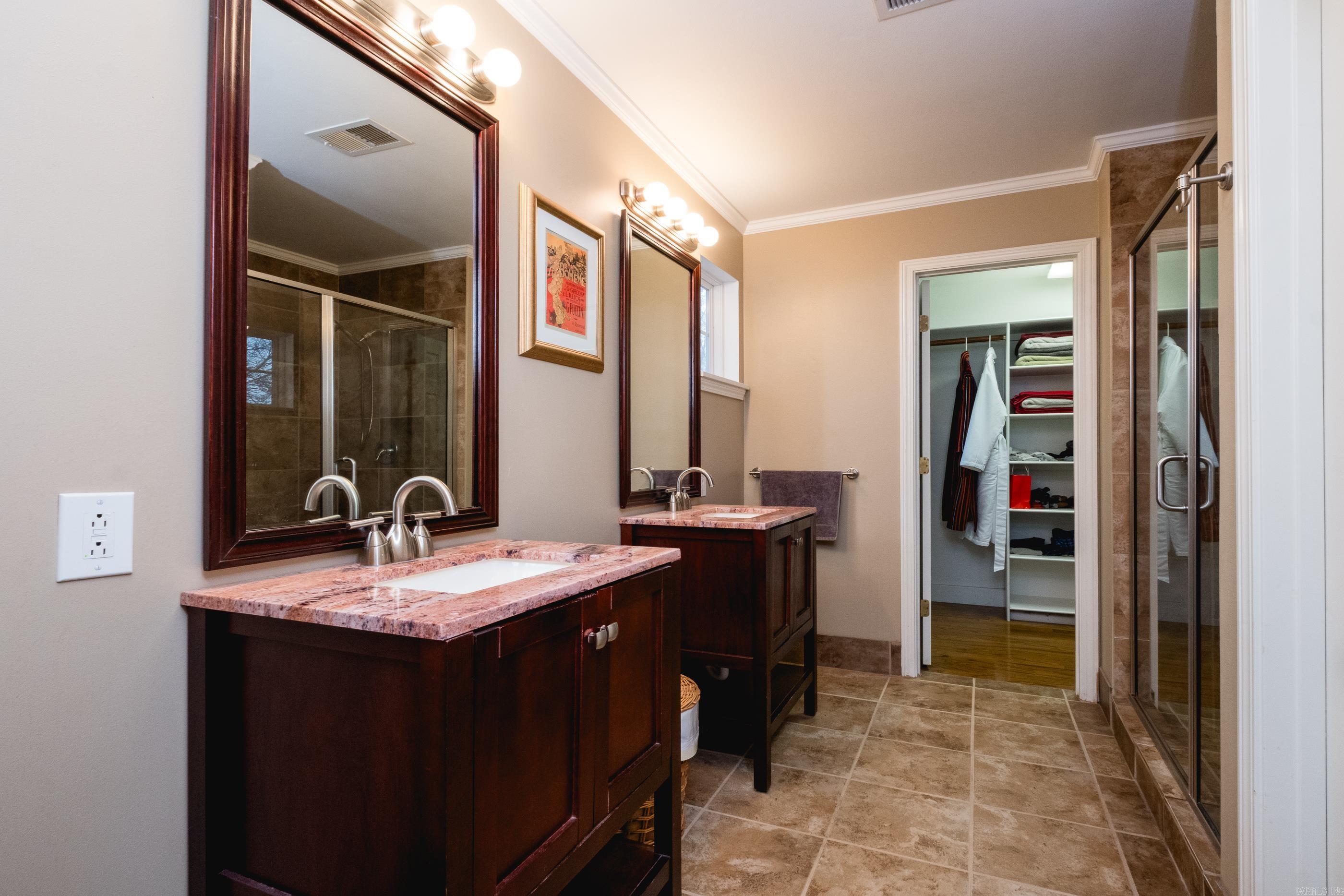 4415 N Lookout  Little Rock, AR