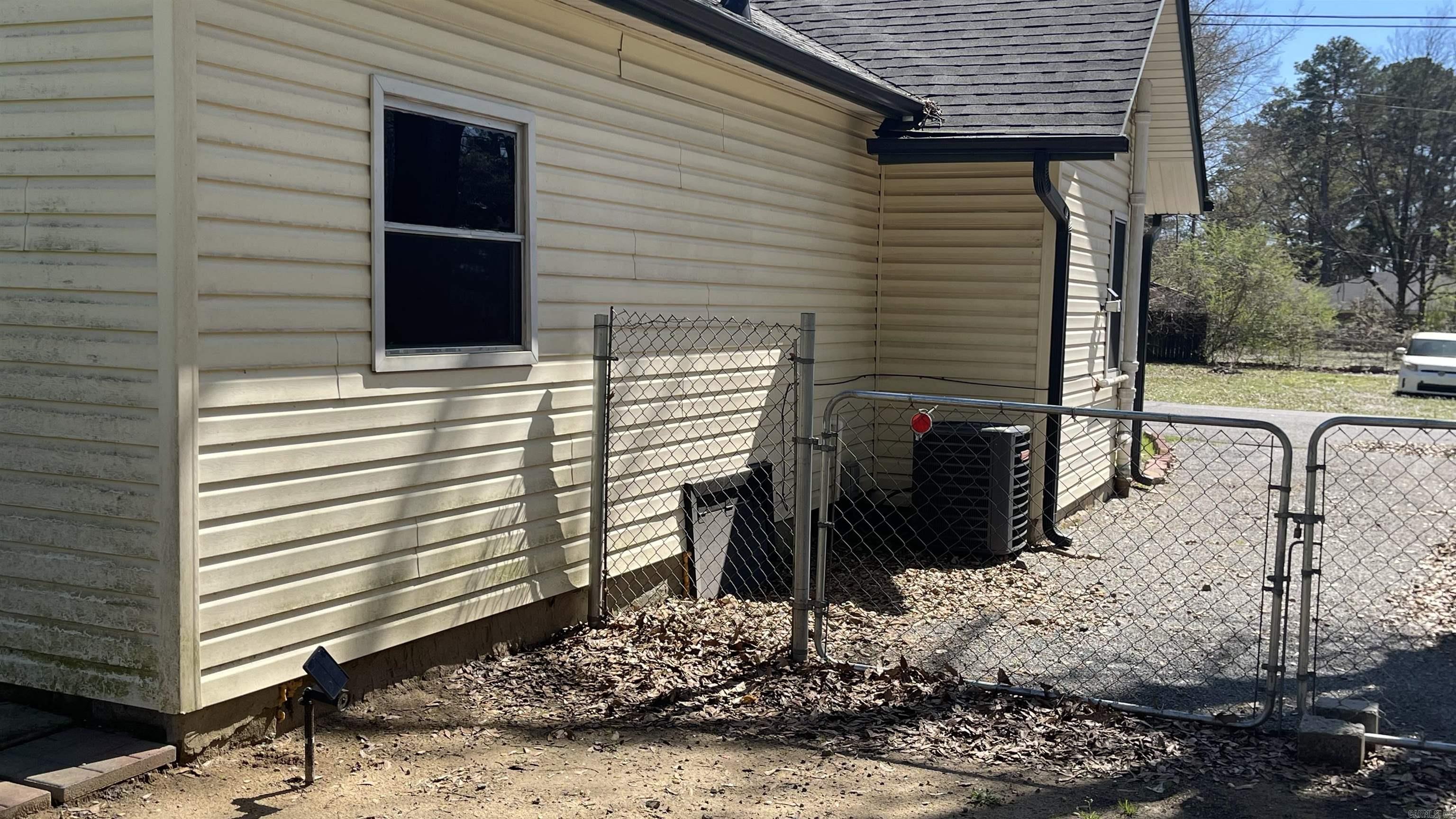 1205 Henry Street  Benton, AR