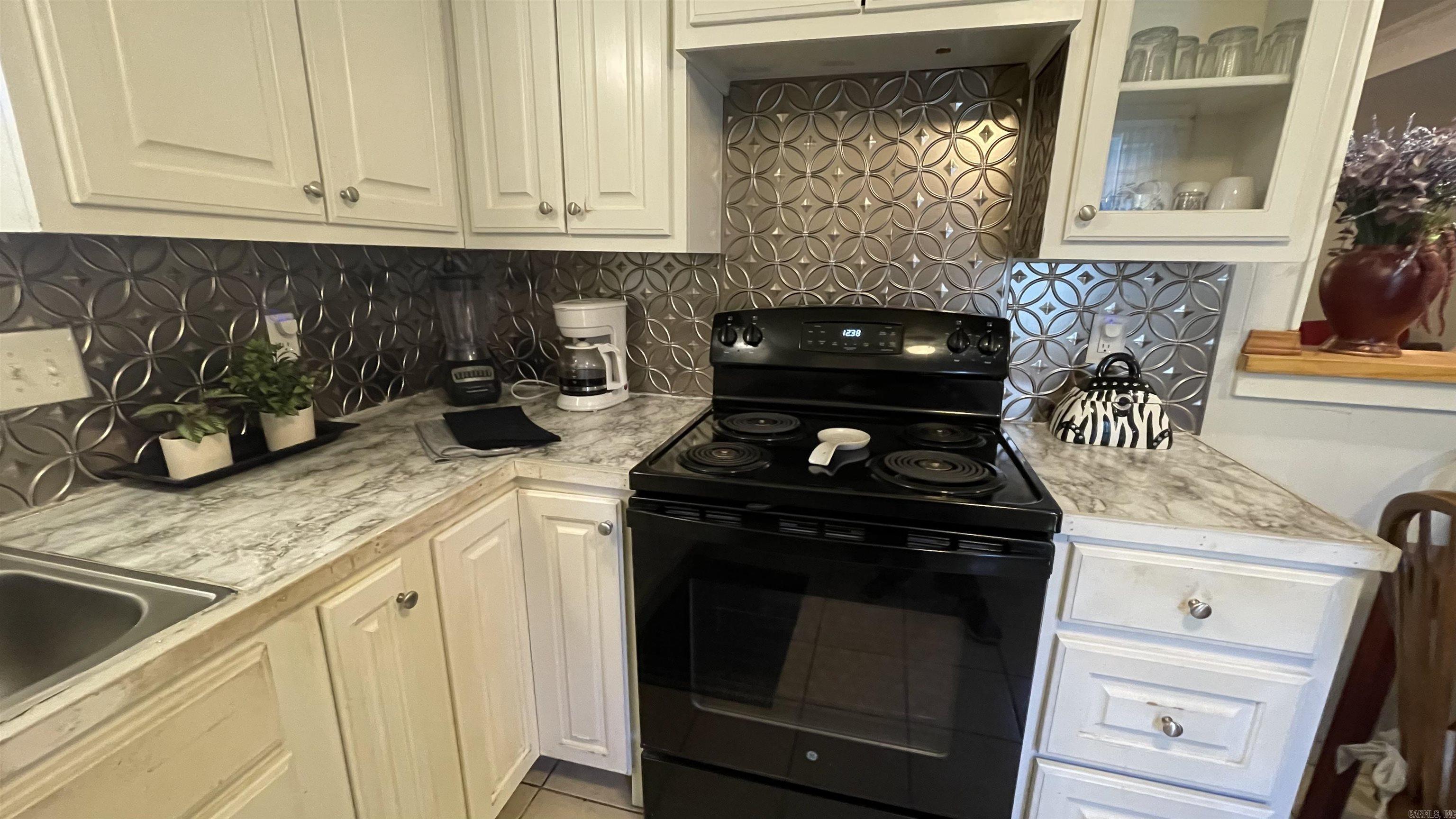 1205 Henry Street  Benton, AR