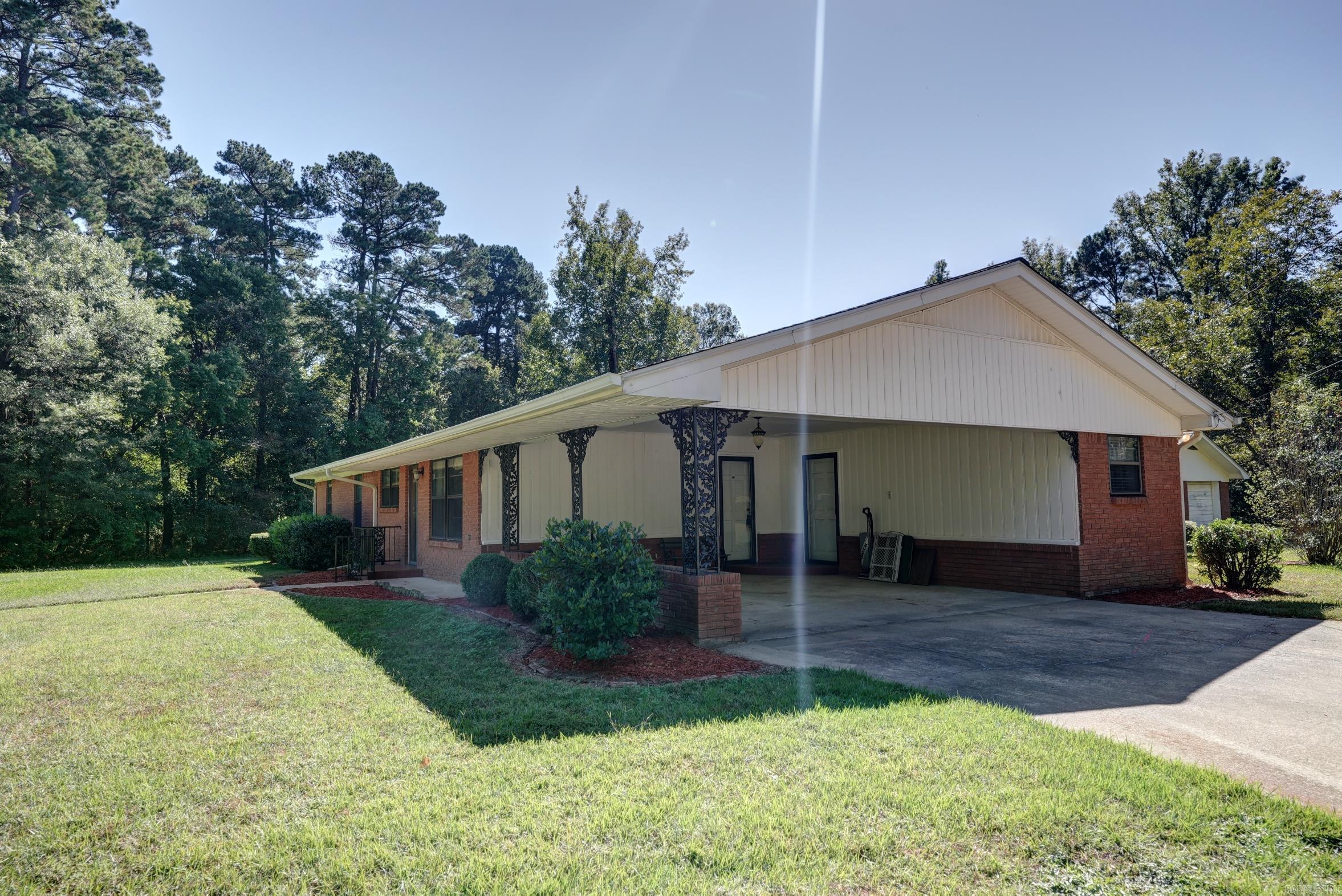 3417 East  Texarkana, AR