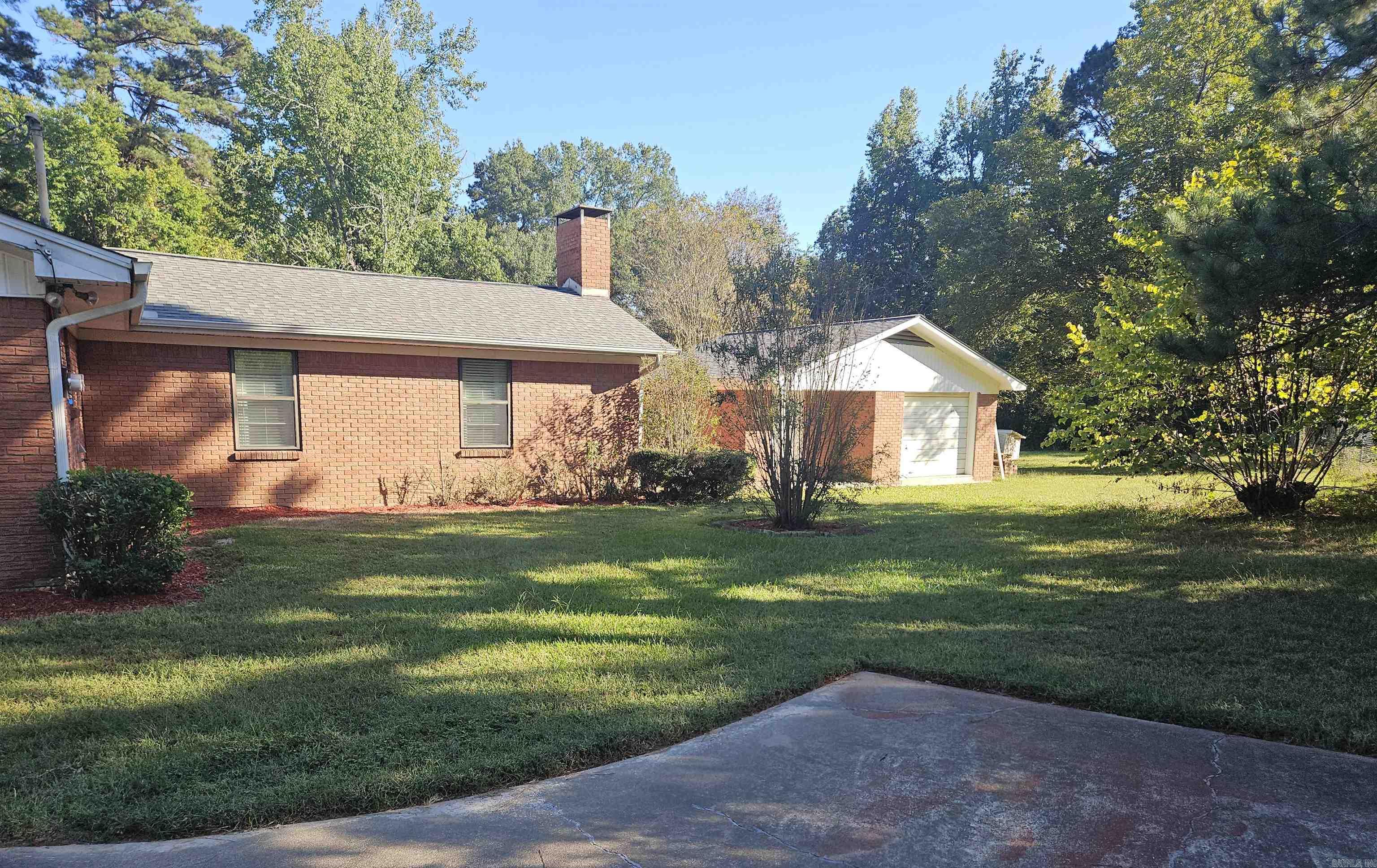 3417 East Street Texarkana, AR 71854