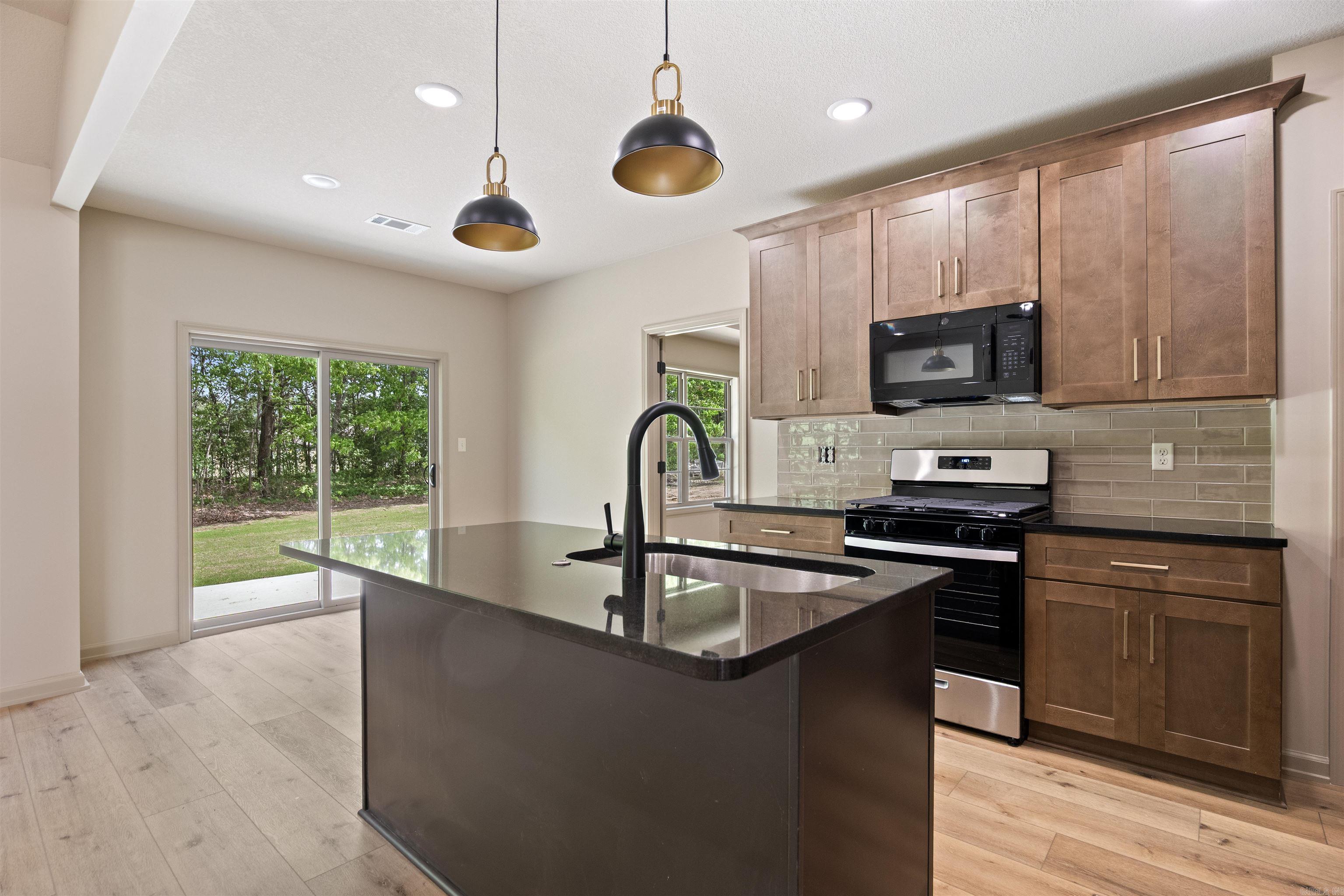 419 Gia Bono, AR 72416