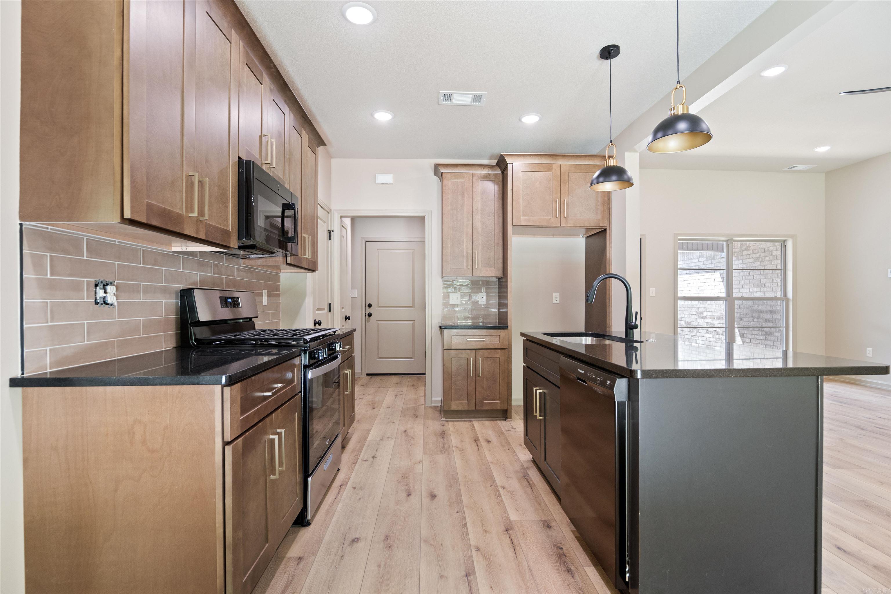 419 Gia Bono, AR 72416