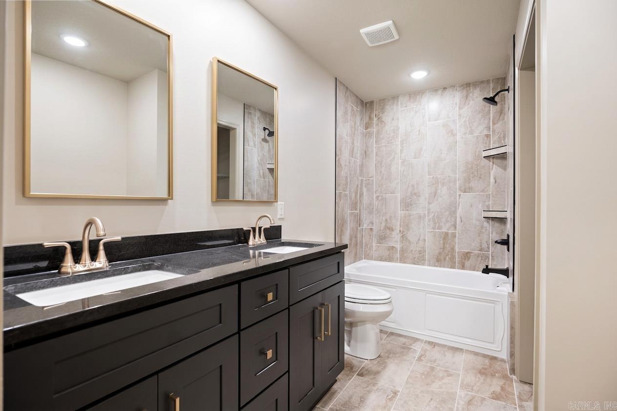 419 Gia Bono, AR 72416