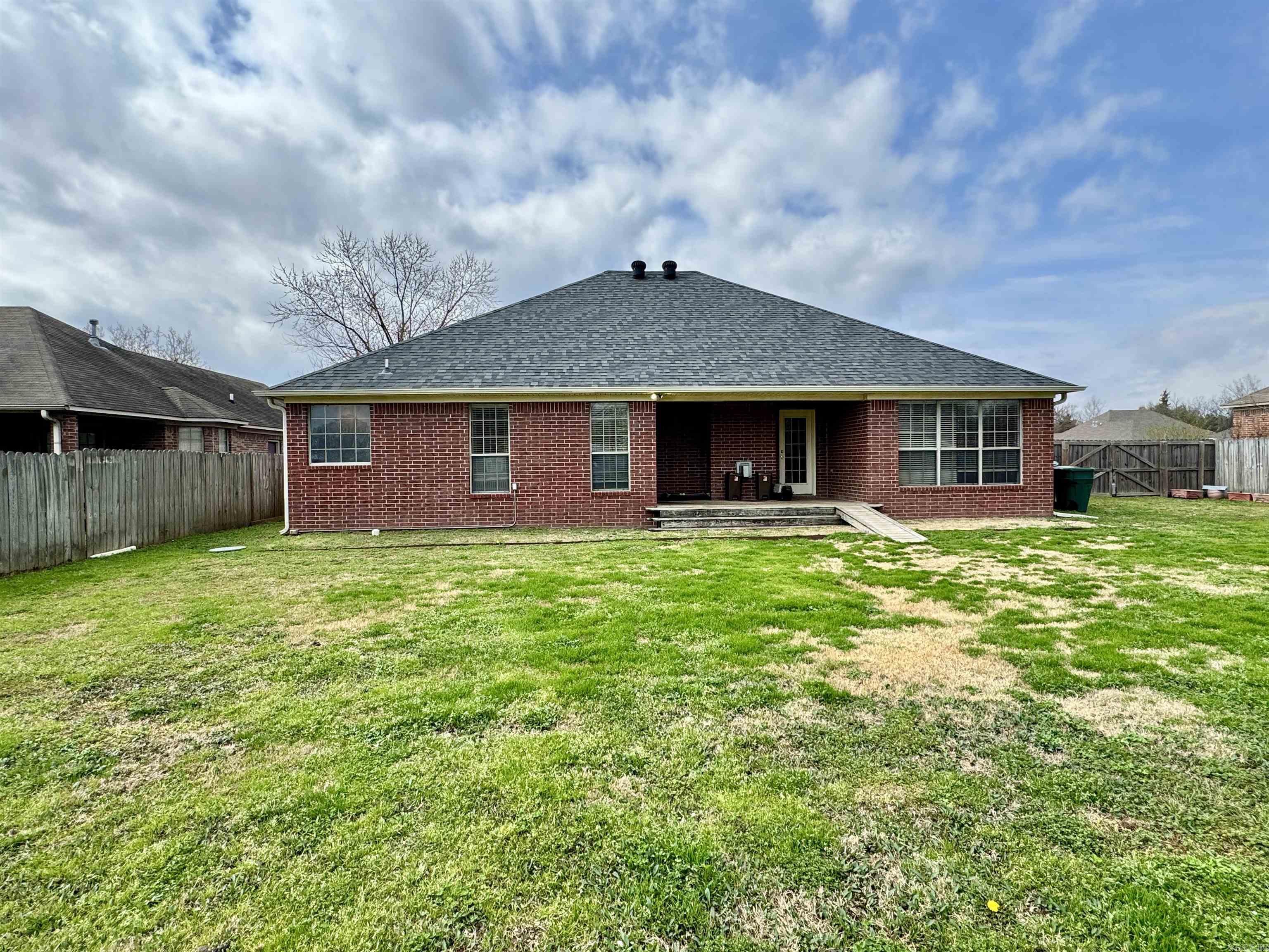 1510 Freyaldenhoven Lane  Conway, AR