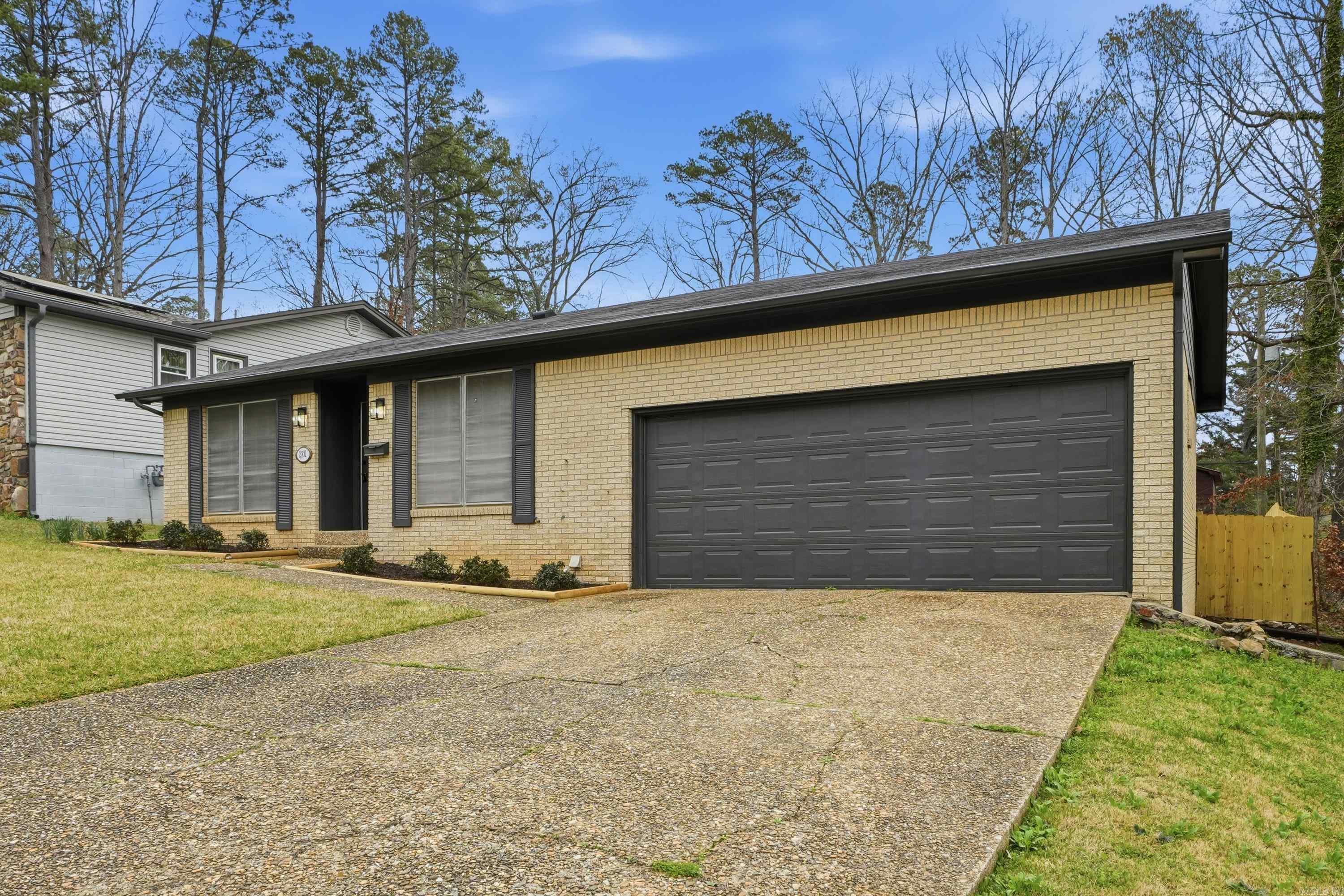 2301 Vancouver  Little Rock, AR