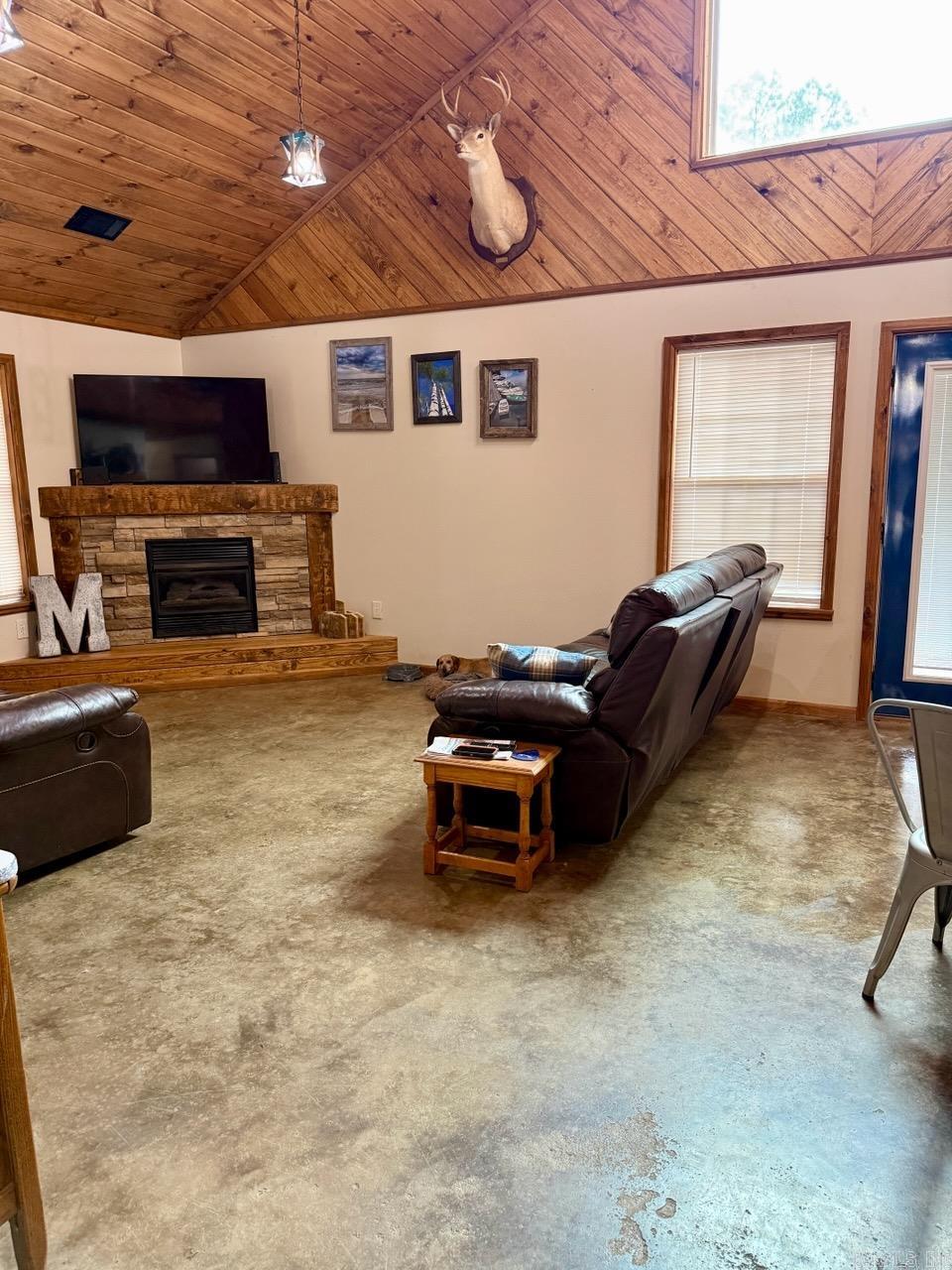 6 Miners  Mount Ida, AR