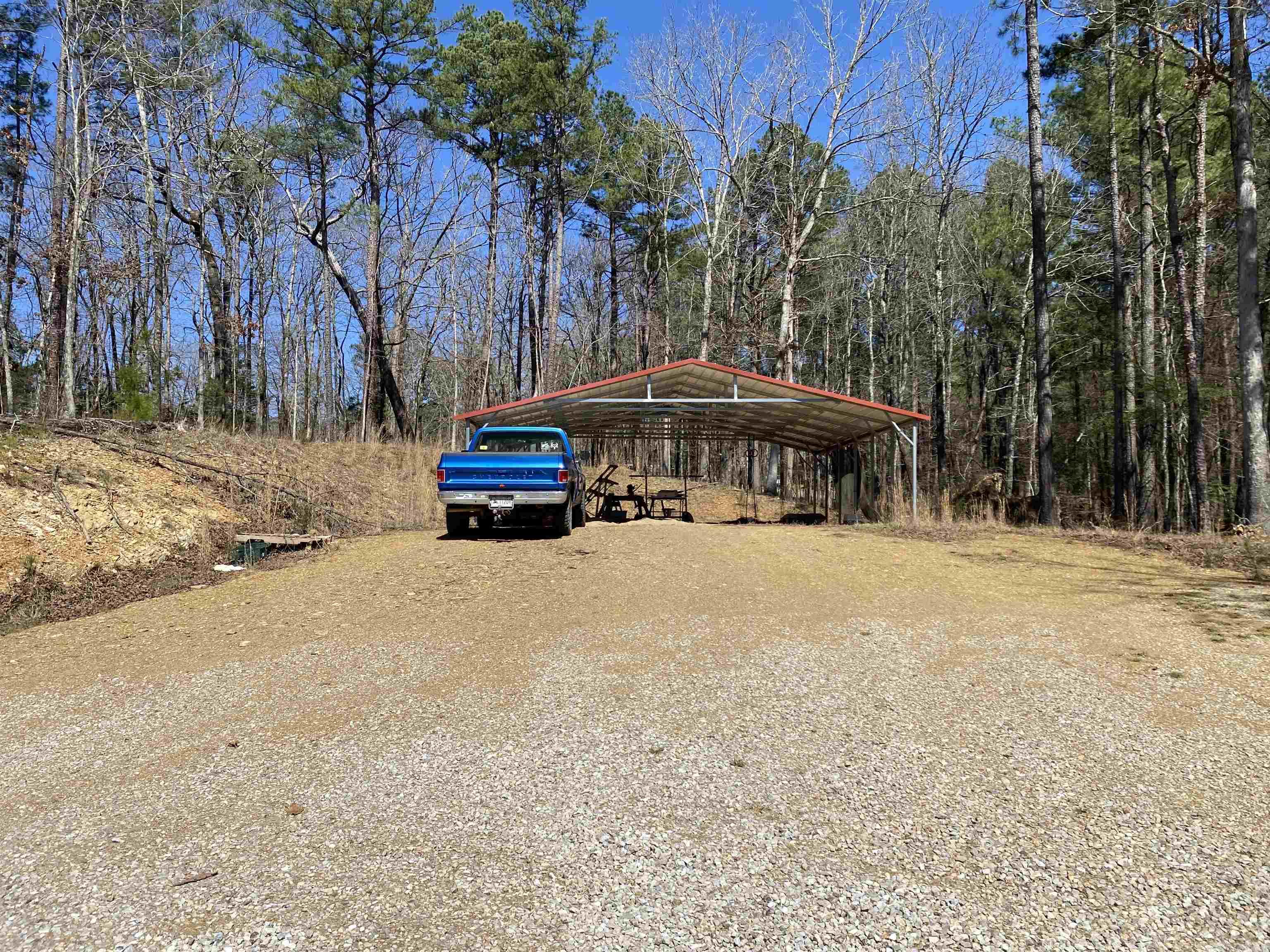 6 Miners  Mount Ida, AR