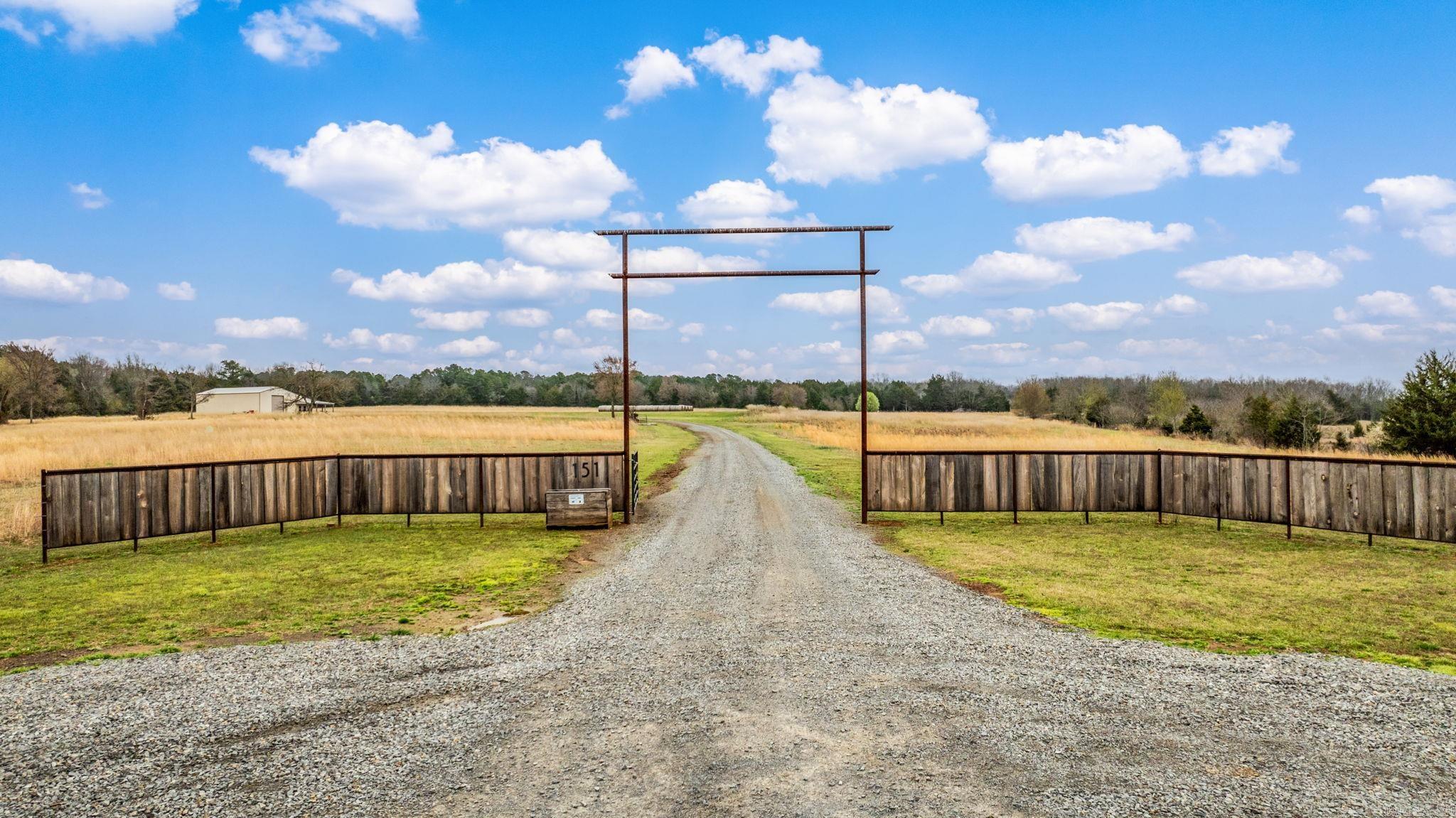 151 Latigo  Greenbrier, AR