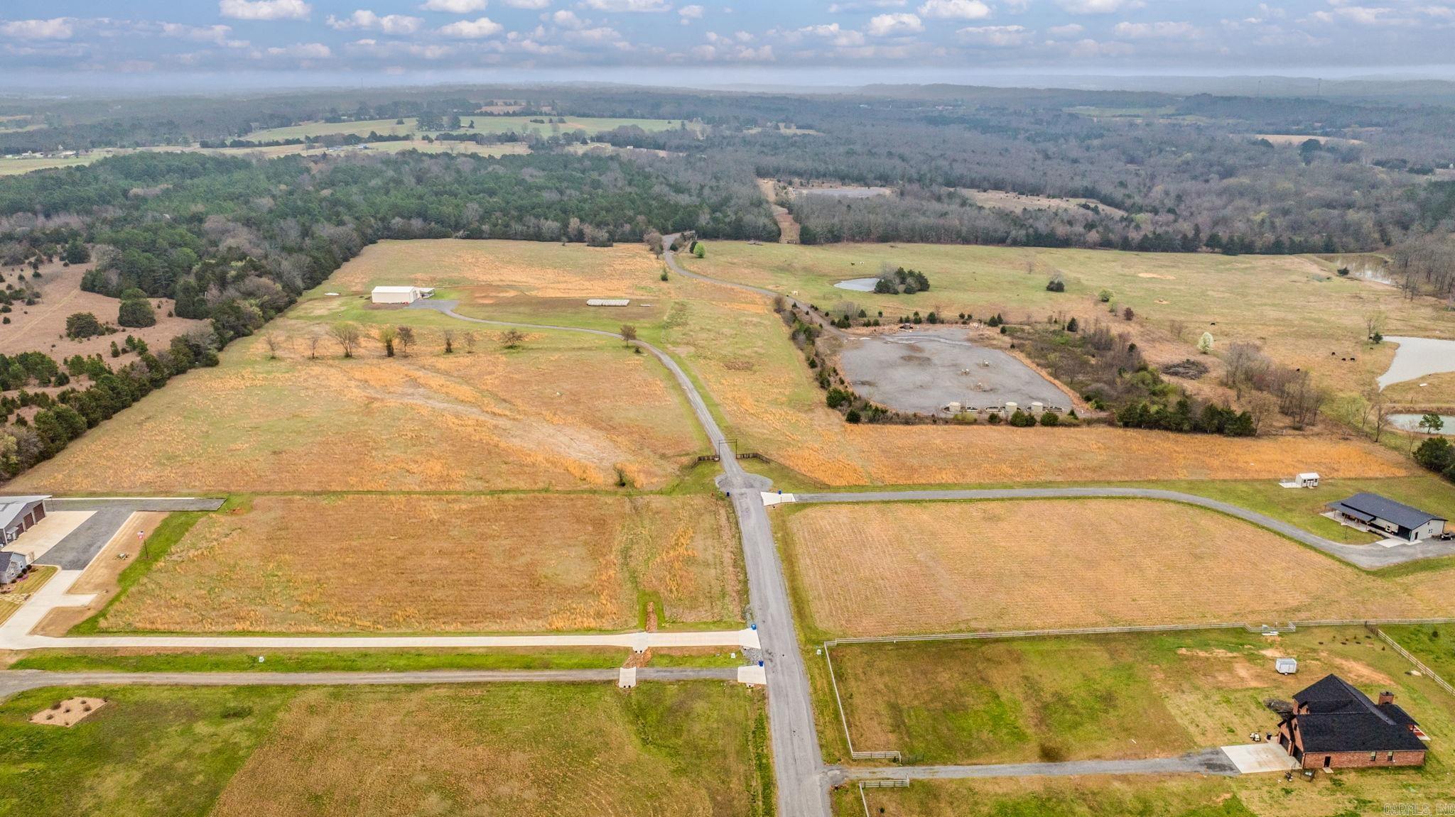 151 Latigo  Greenbrier, AR