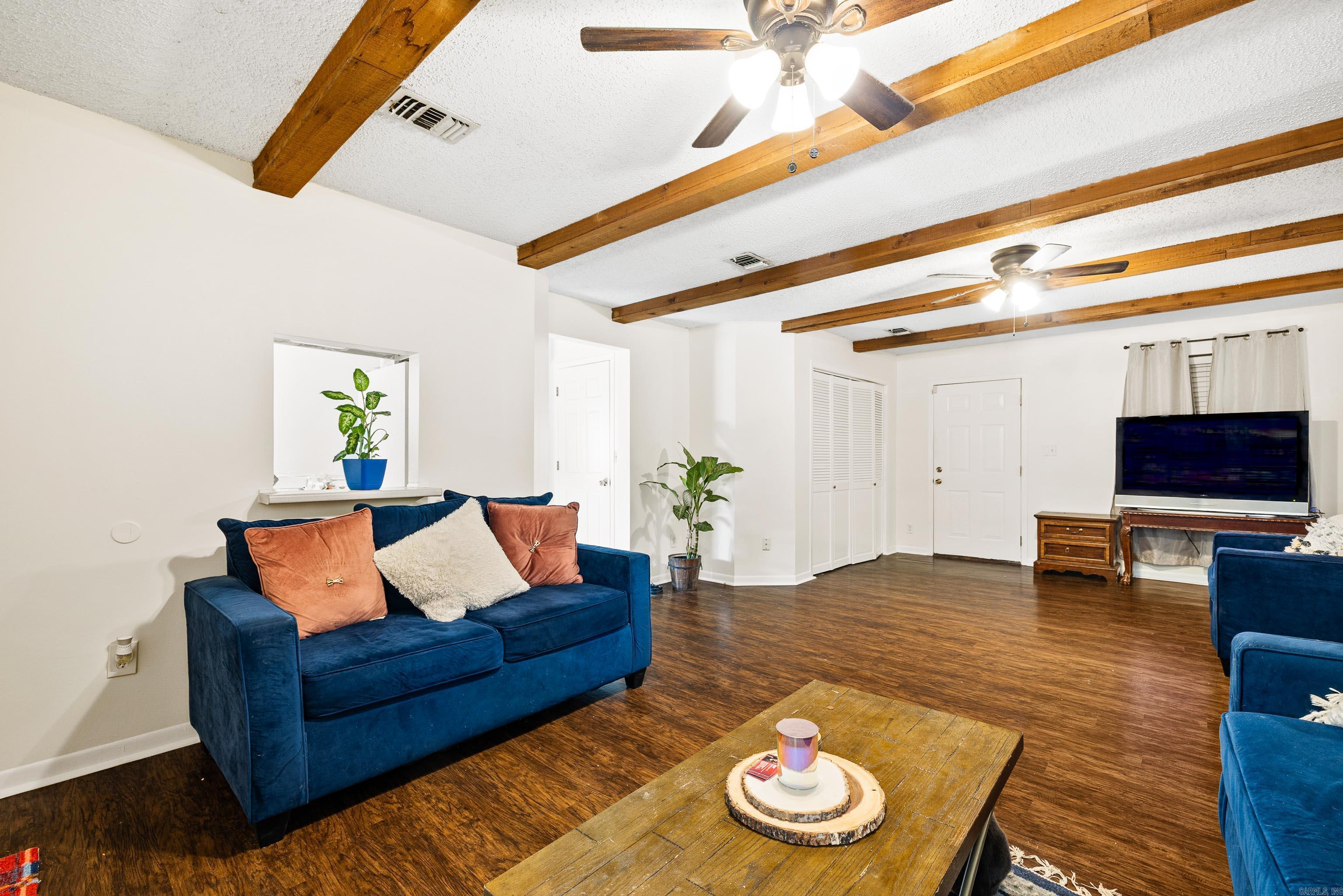 17512 N Sardis  Mabelvale, AR