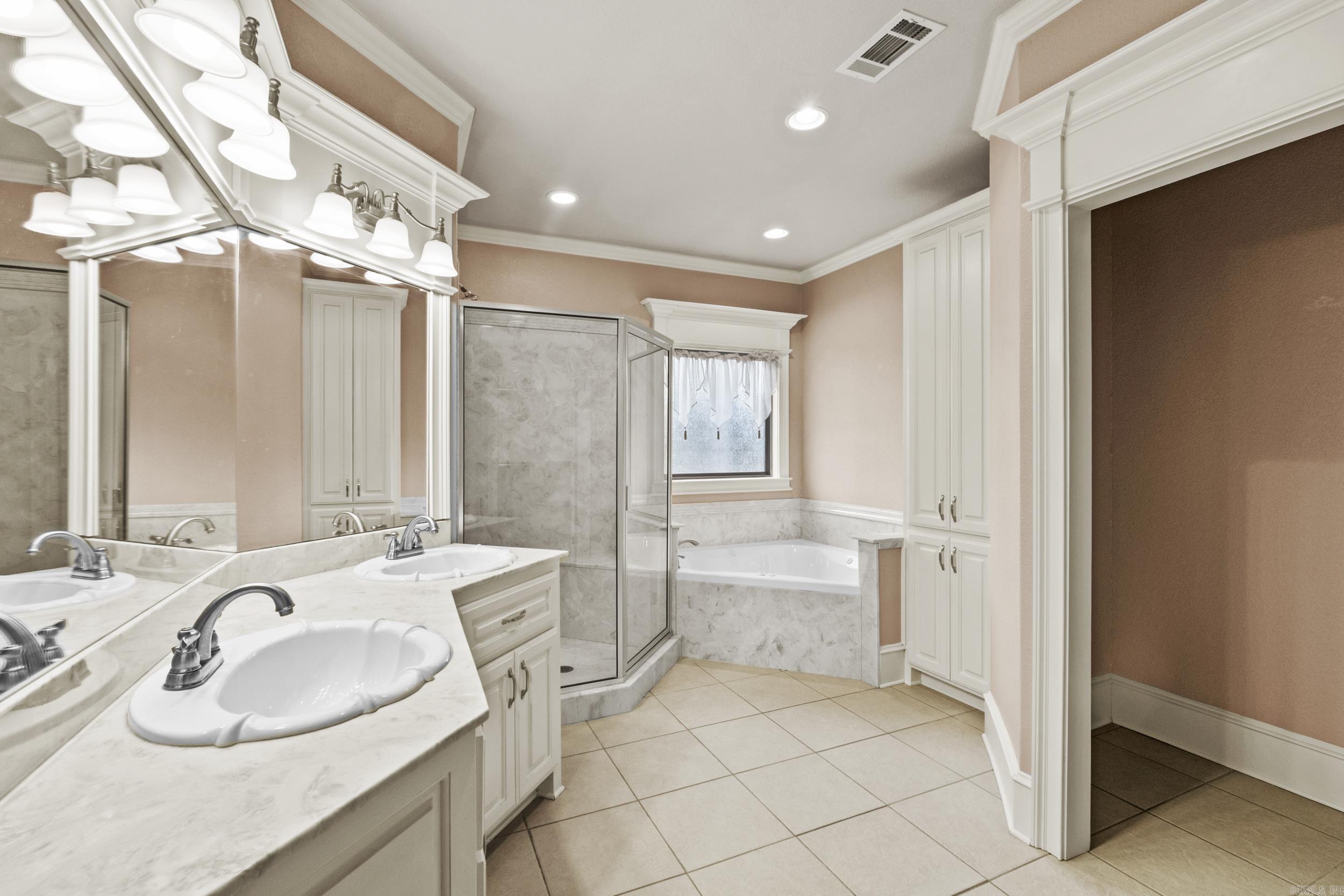 3241 Clearwater Ct  Sherwood, AR