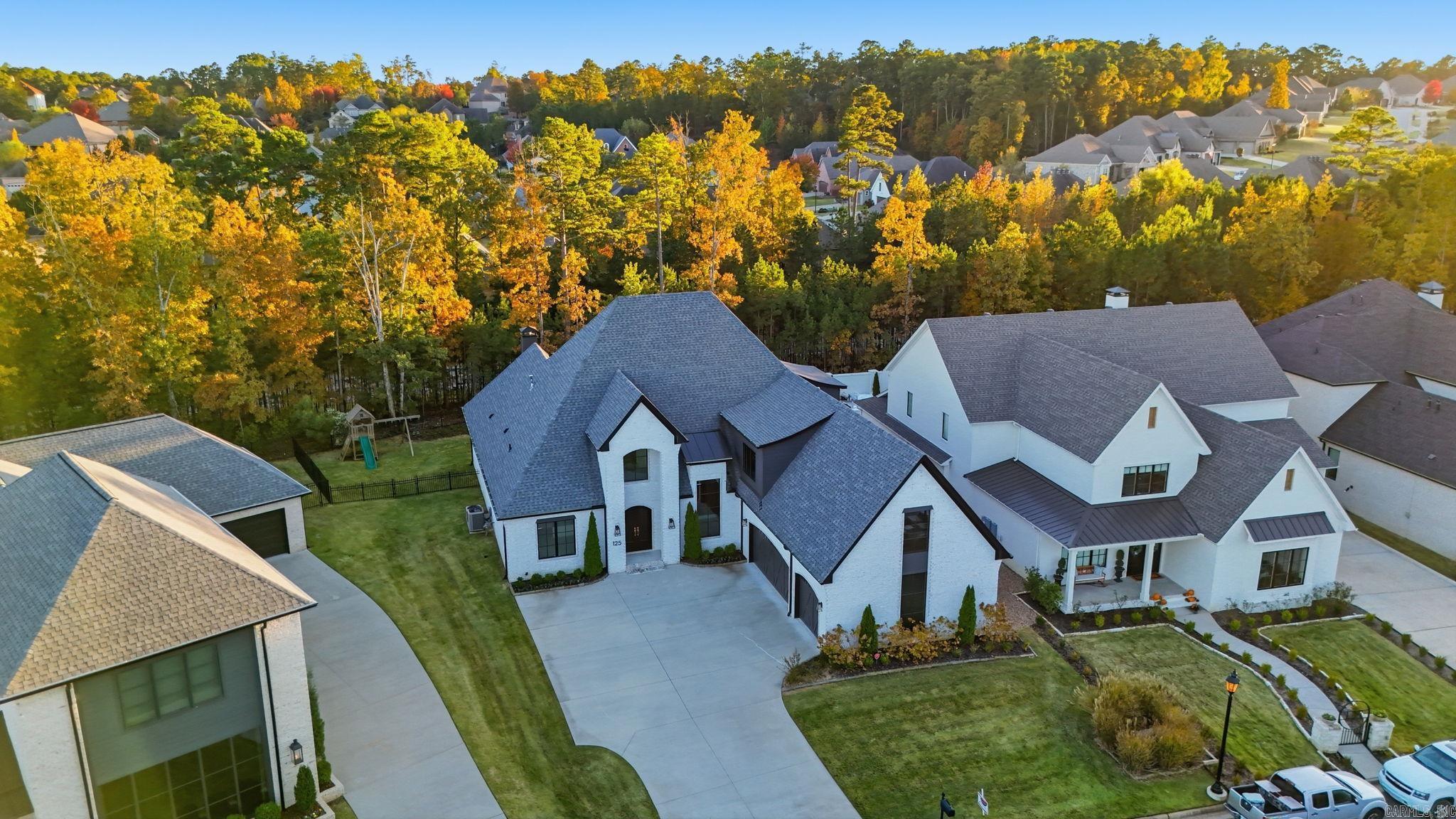 125 Hallen  Little Rock, AR