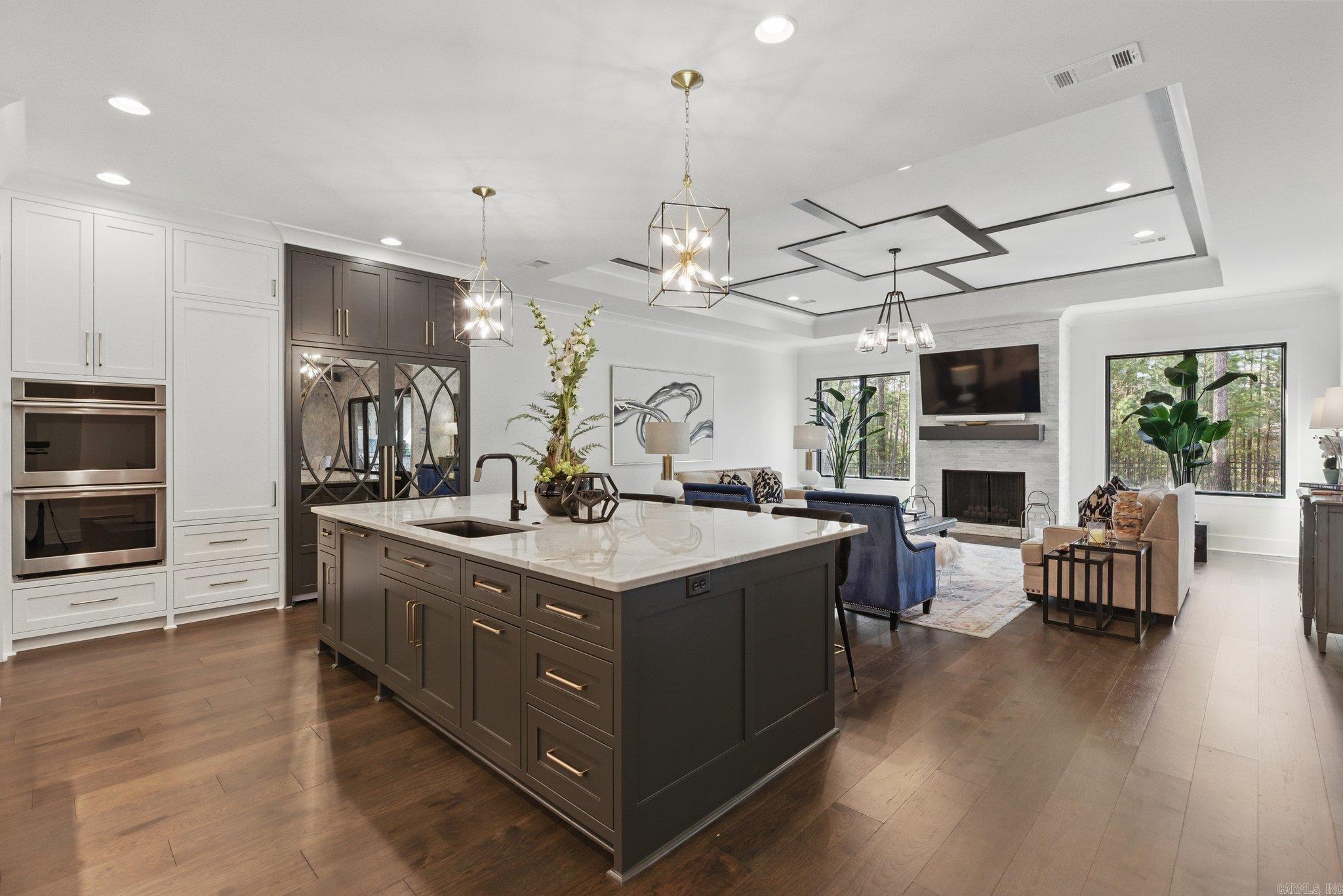 125 Hallen  Little Rock, AR