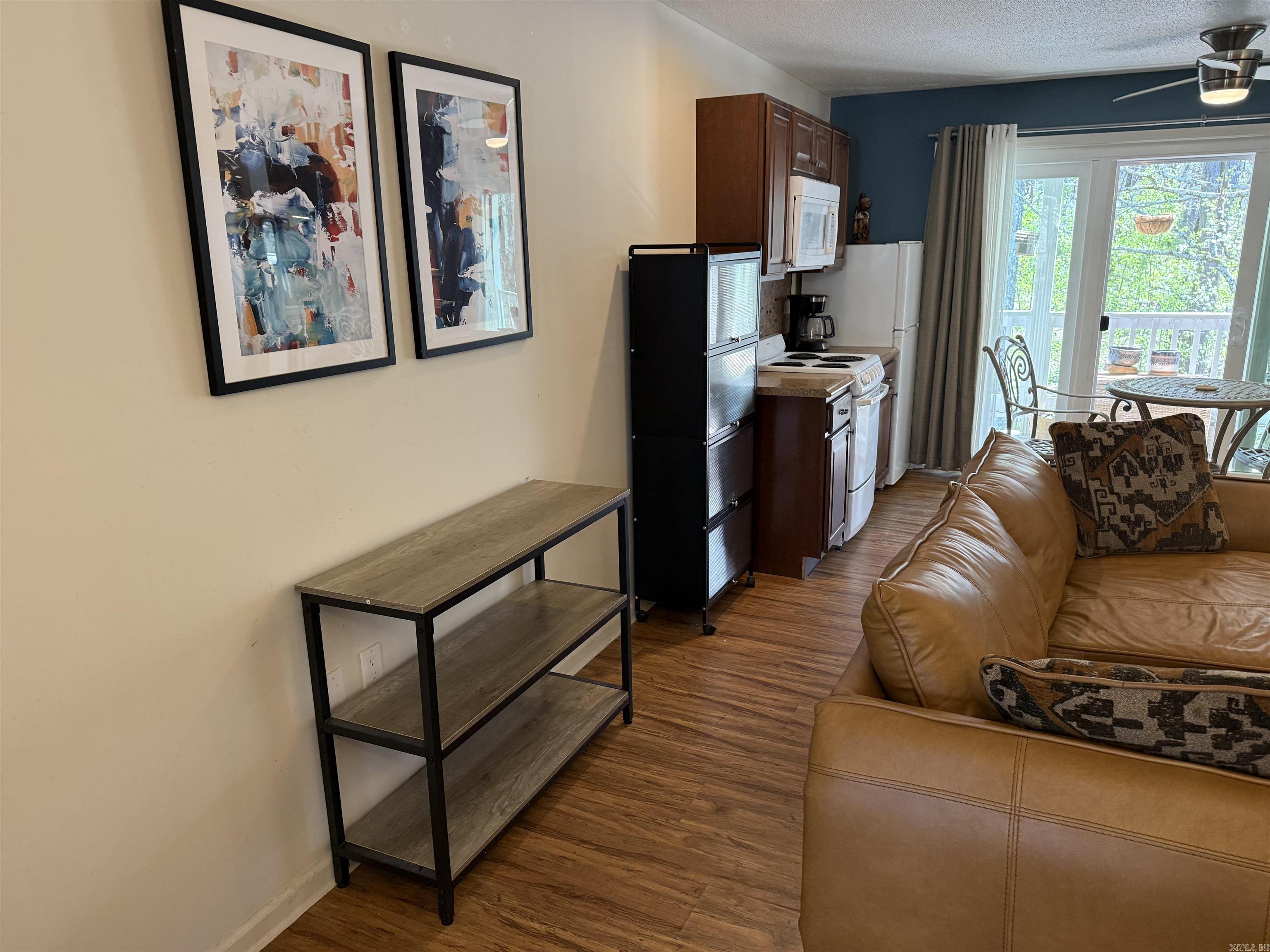 3006 Summerhill Place  Fairfield Bay, AR