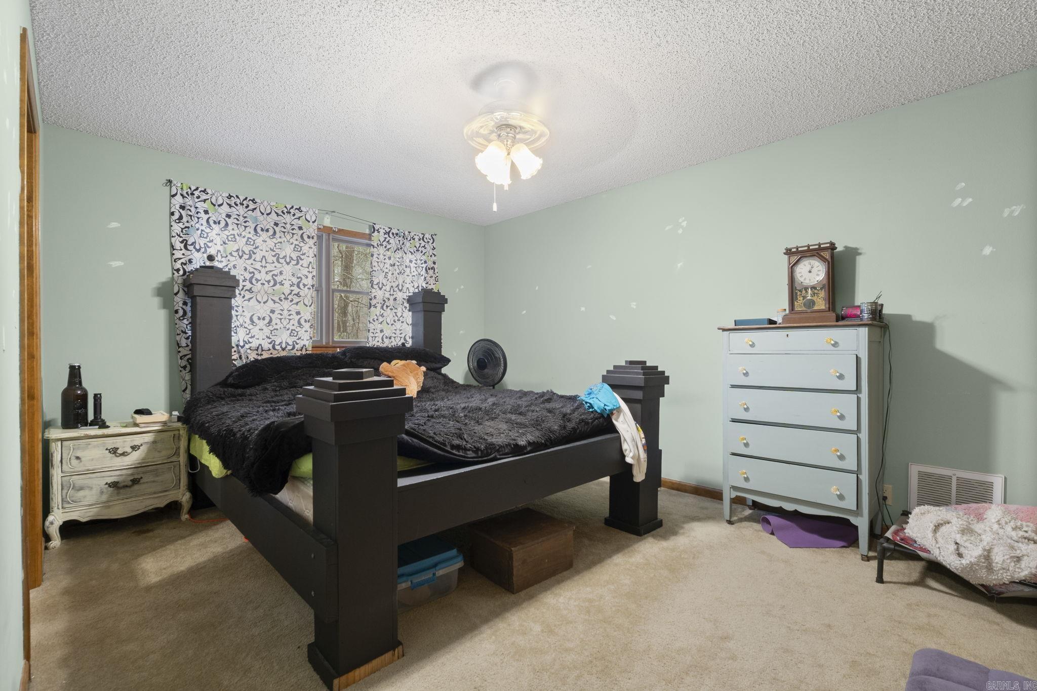 17 Badalona  Hot Springs, AR