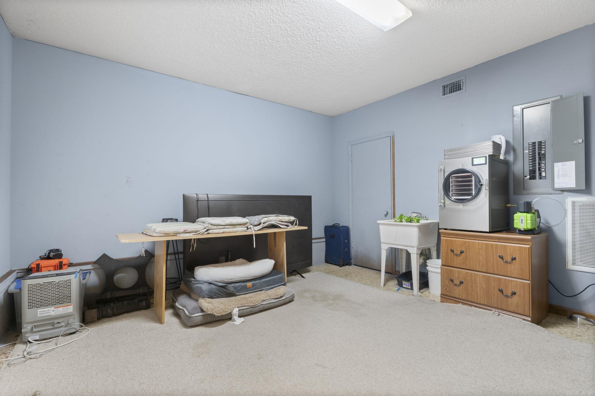 17 Badalona  Hot Springs, AR