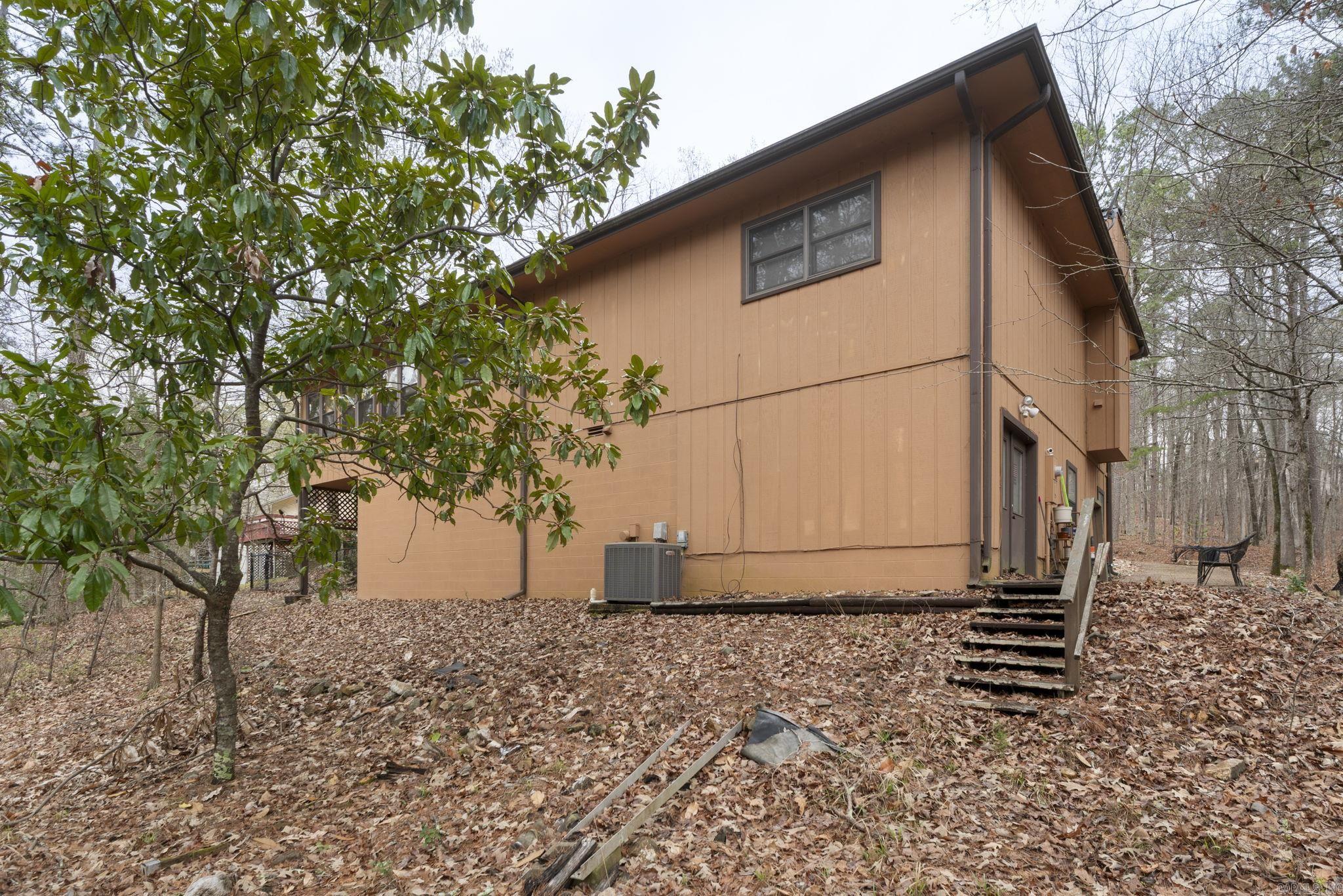 17 Badalona  Hot Springs, AR