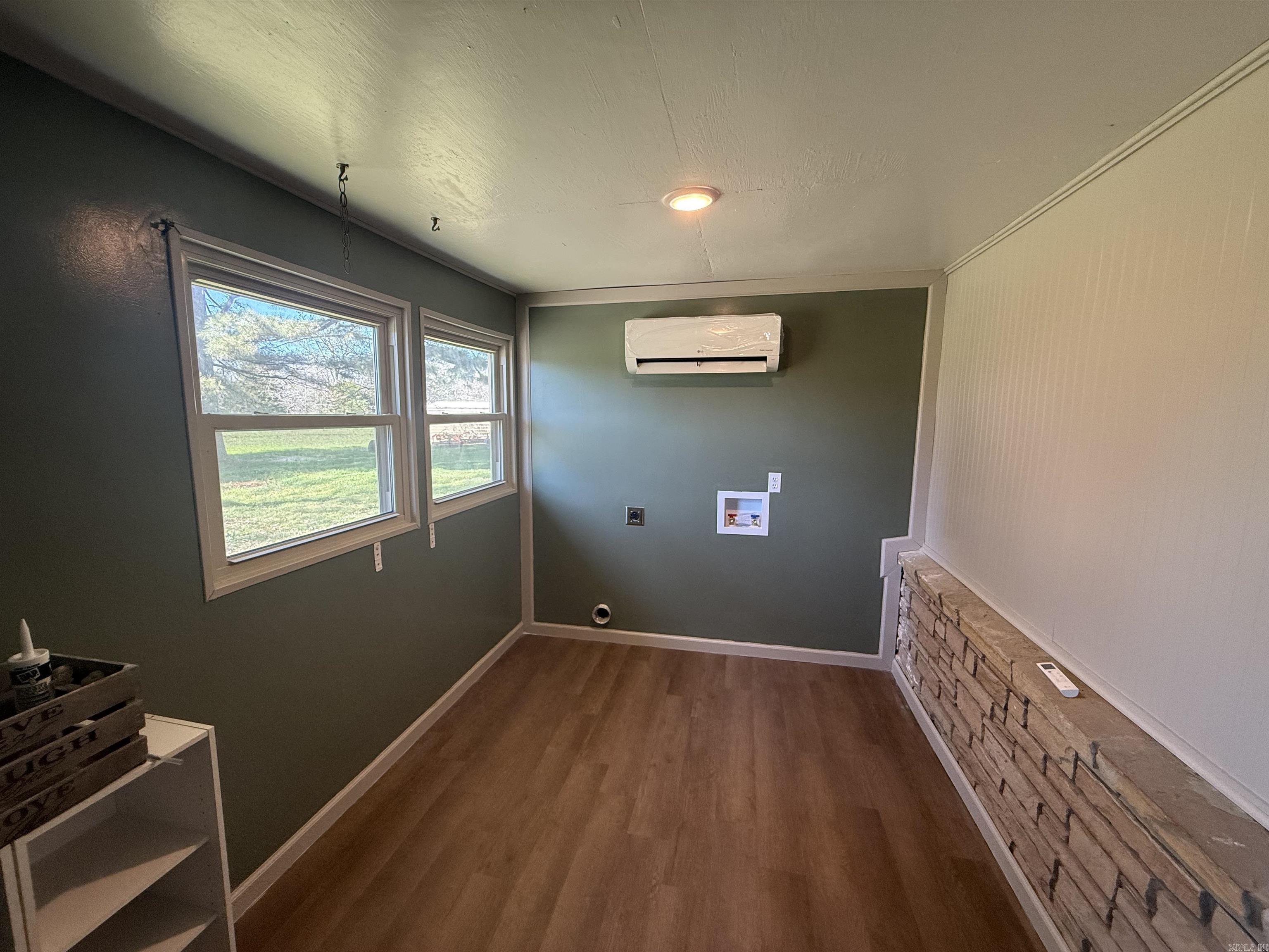 1981 HWY 63  Hoxie, AR