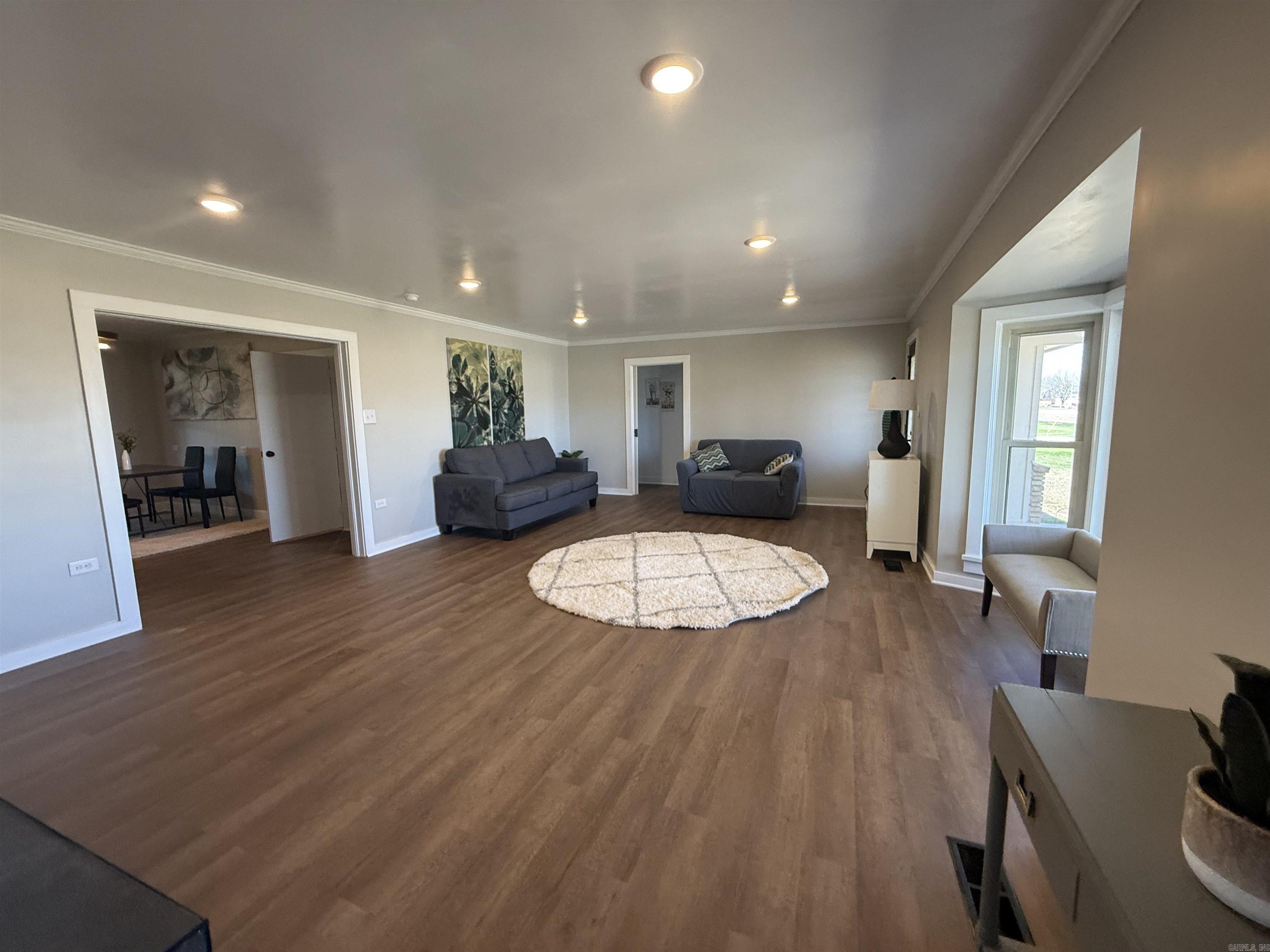 1981 HWY 63  Hoxie, AR