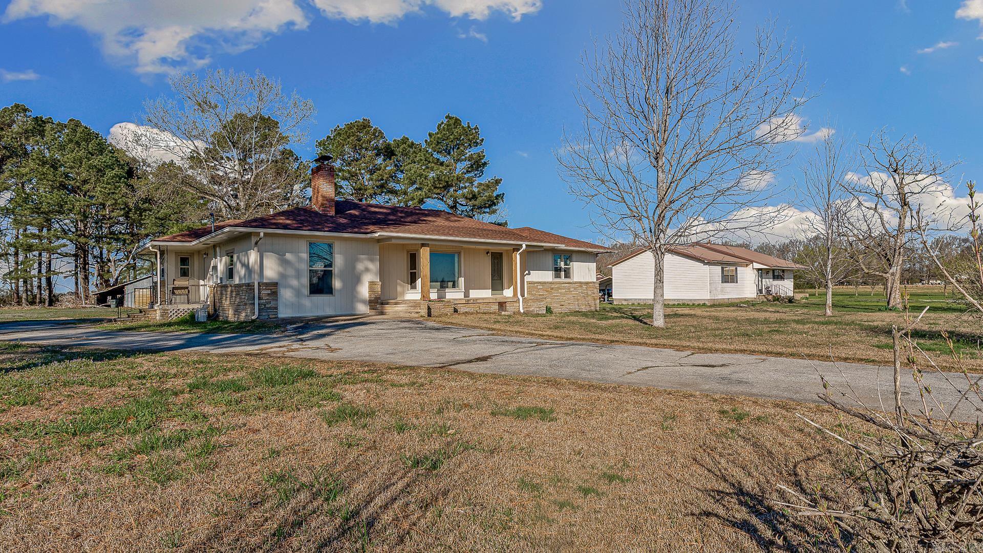 1981 HWY 63 Hoxie, AR 72433