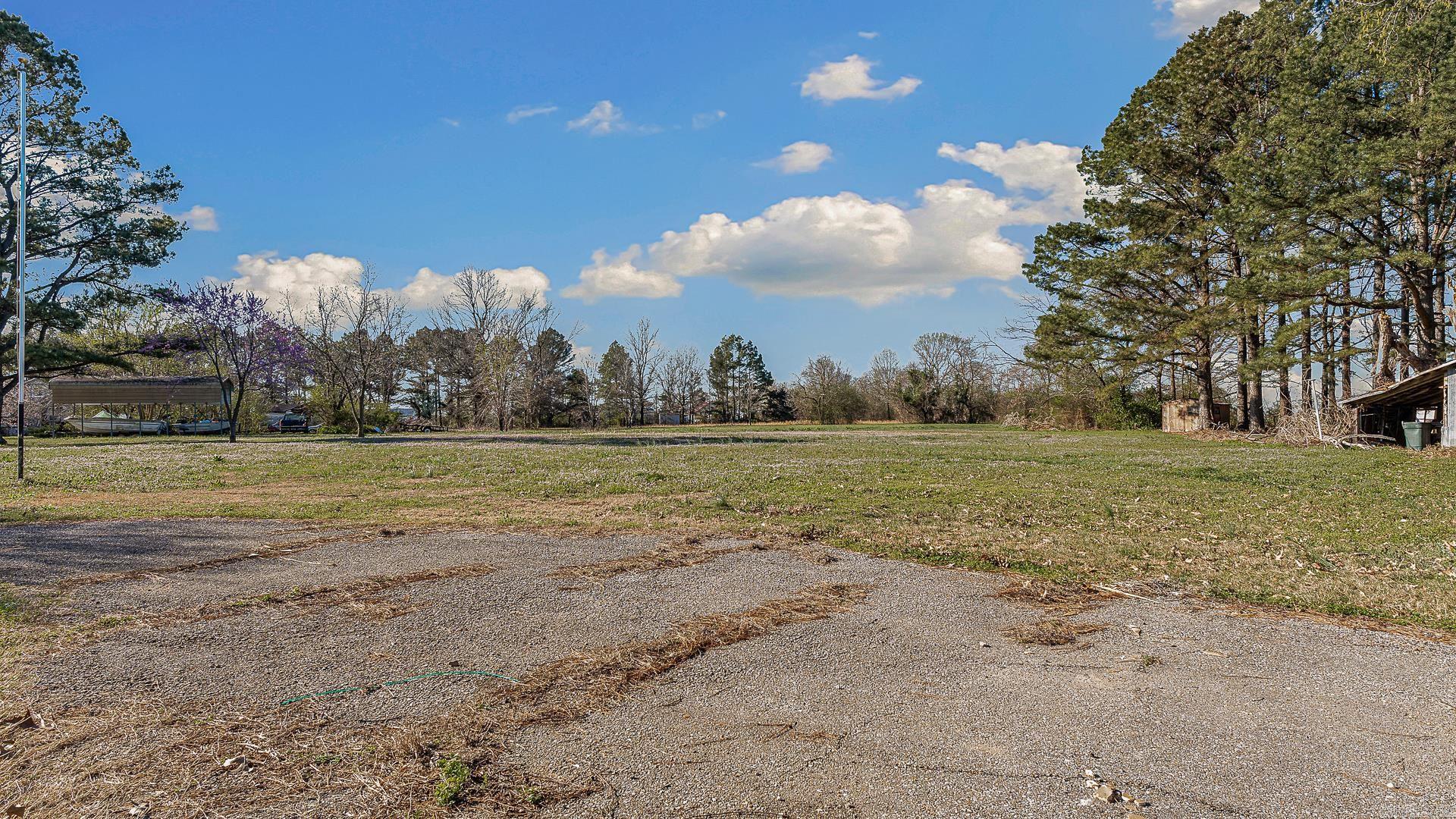 1981 HWY 63 Hoxie, AR 72433